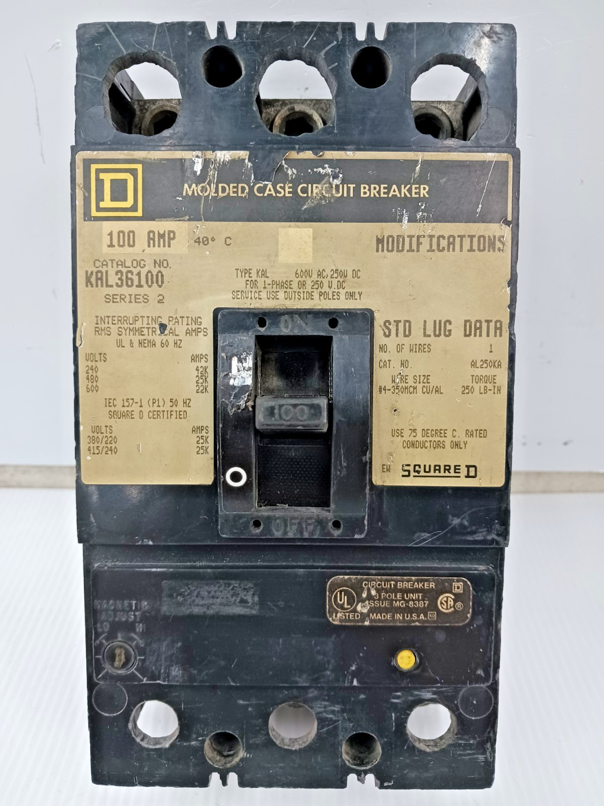 Square D 100 Amp Molded Case Circuit Breaker 3 Pole 600 VAC 25kA KAL36100 (Flaw)