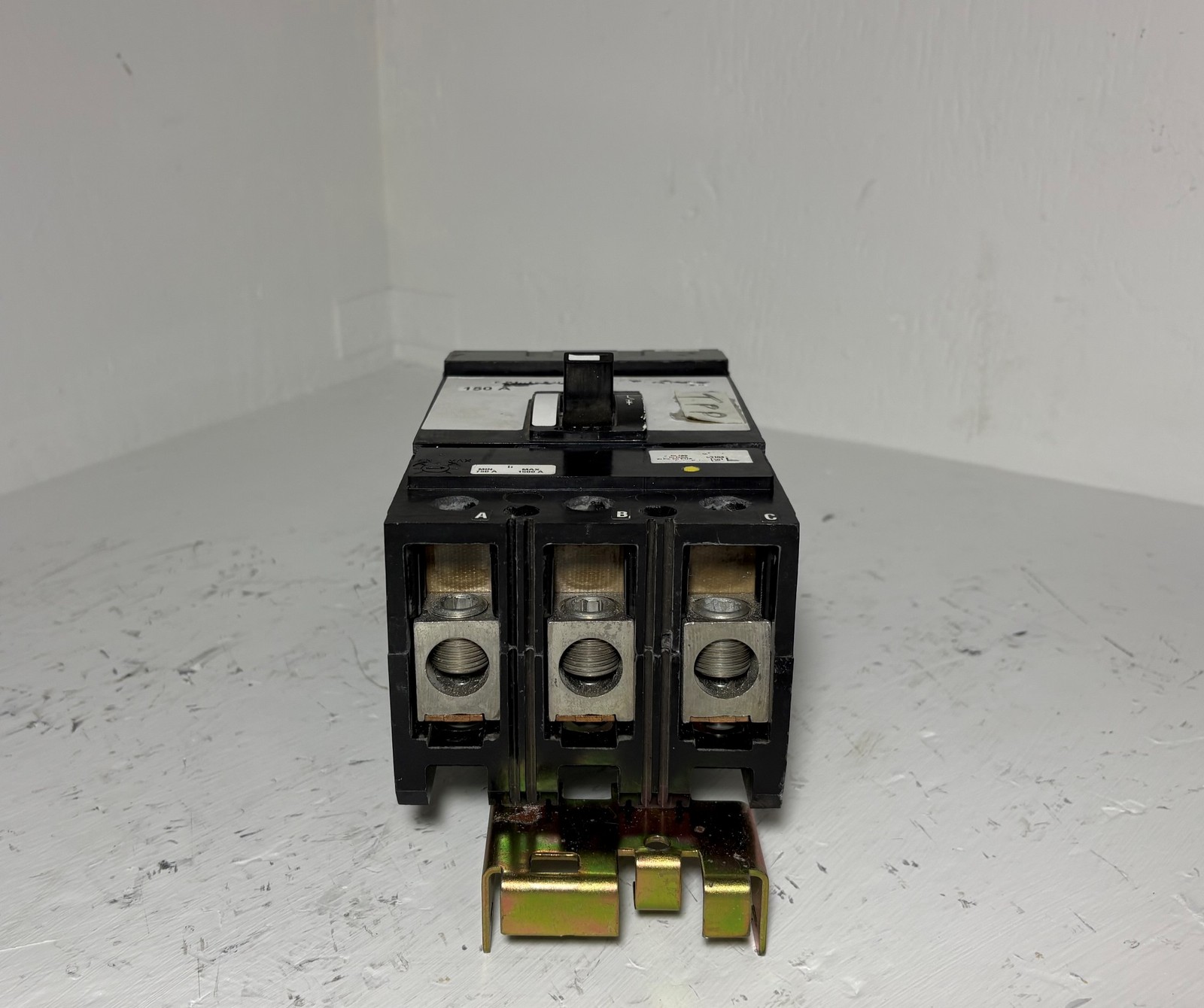 Square D I-Line KI36150 150A I-Limiter Circuit Breaker 600V 3P 150 Amp bad label