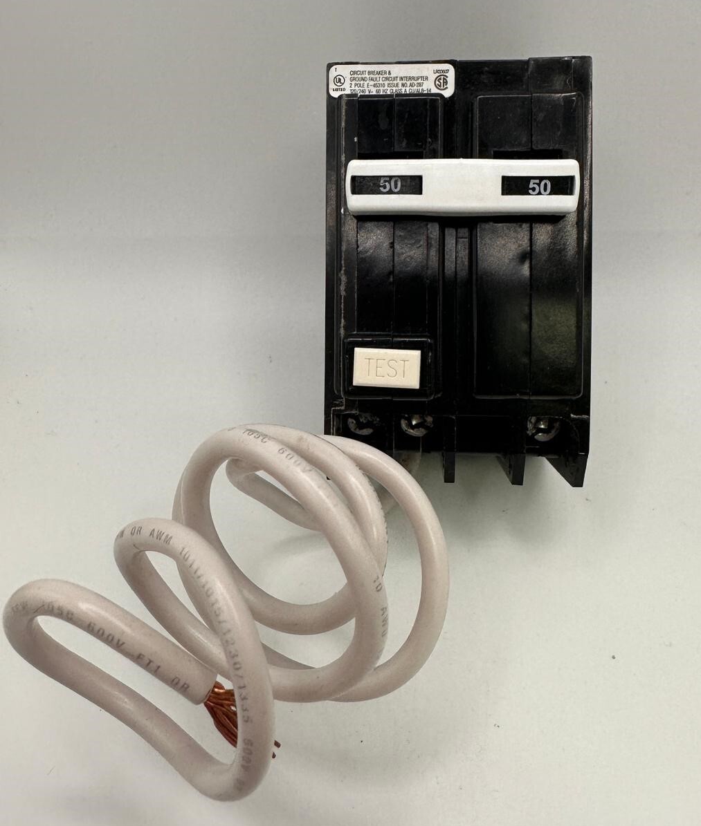 Eaton Ground Fault Circuit Breaker 2 Pole 50 Amp GFTCB250 TESTED