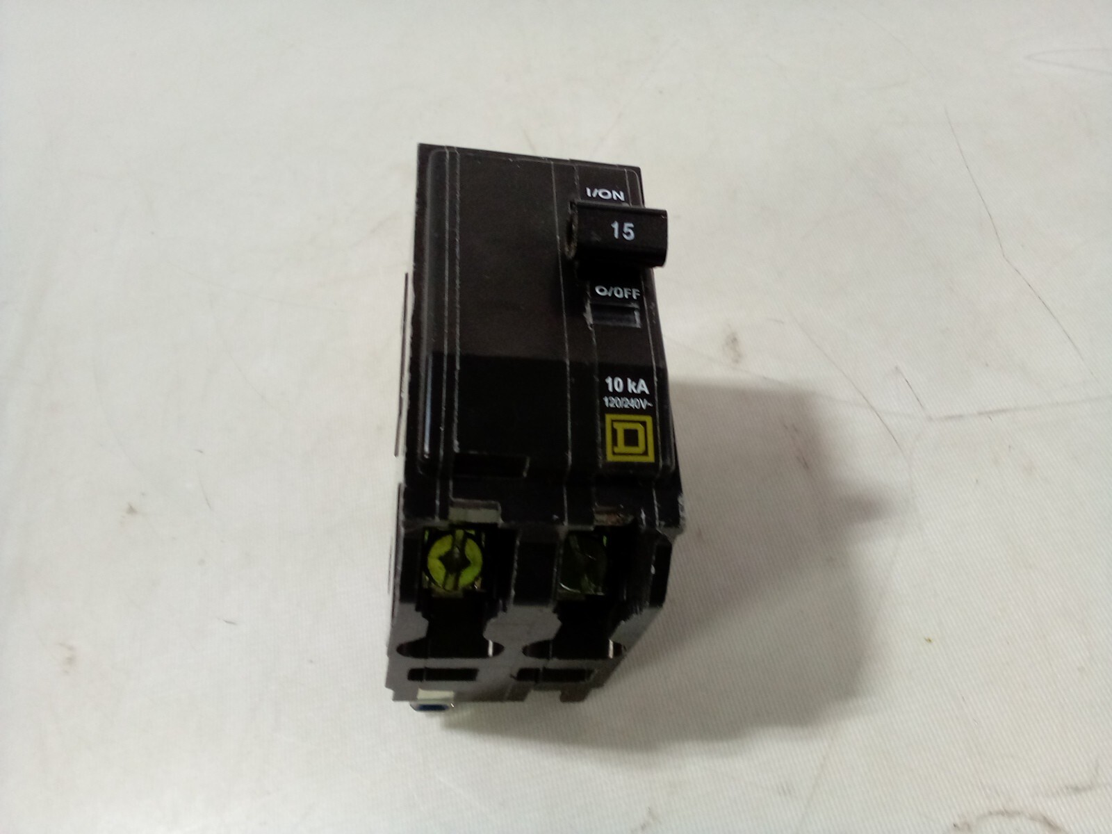 Square D DP-4075 HOM 10KA 120/240V 50/60 Hz Single Pole 15 Amp Circuit Breaker