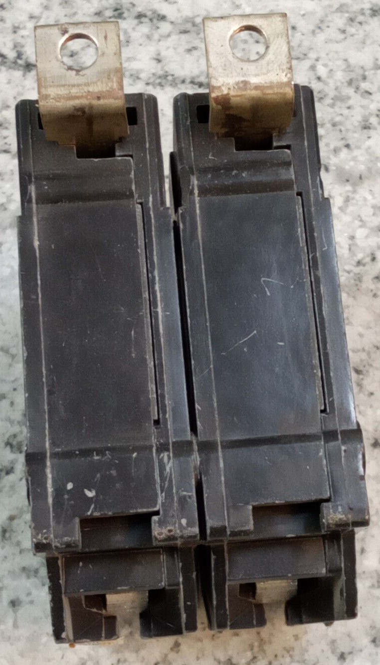 GE /BREAKER/THQB2130 /30A/2-POLE/120-240VA/GROVE/BOLT ON/THQB/MISS HAND/USE(L124