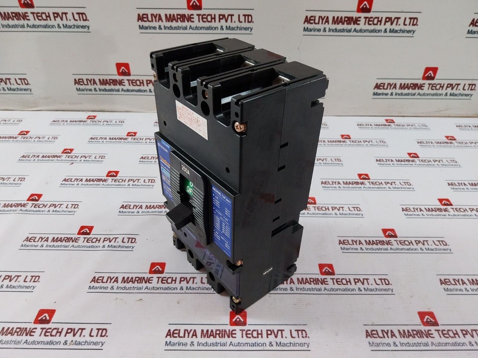 Terasaki Tembreak XS400CS 3-Pole Circuit Breaker 250A Ac690V 50/60Hz