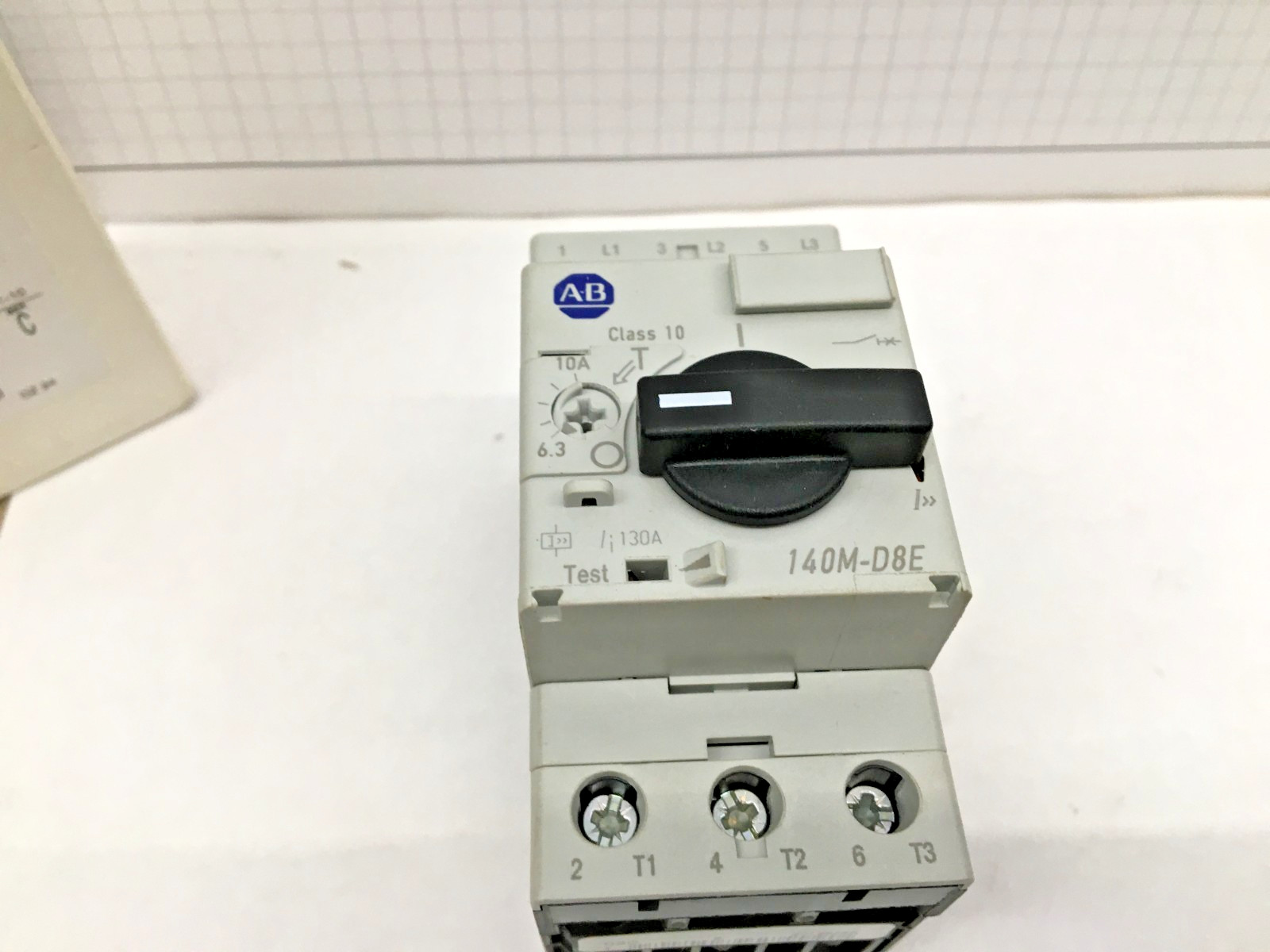 New Allen Bradley 140M-D8E-C10 Ser. C Motor Circuit Breaker 6.3-10A