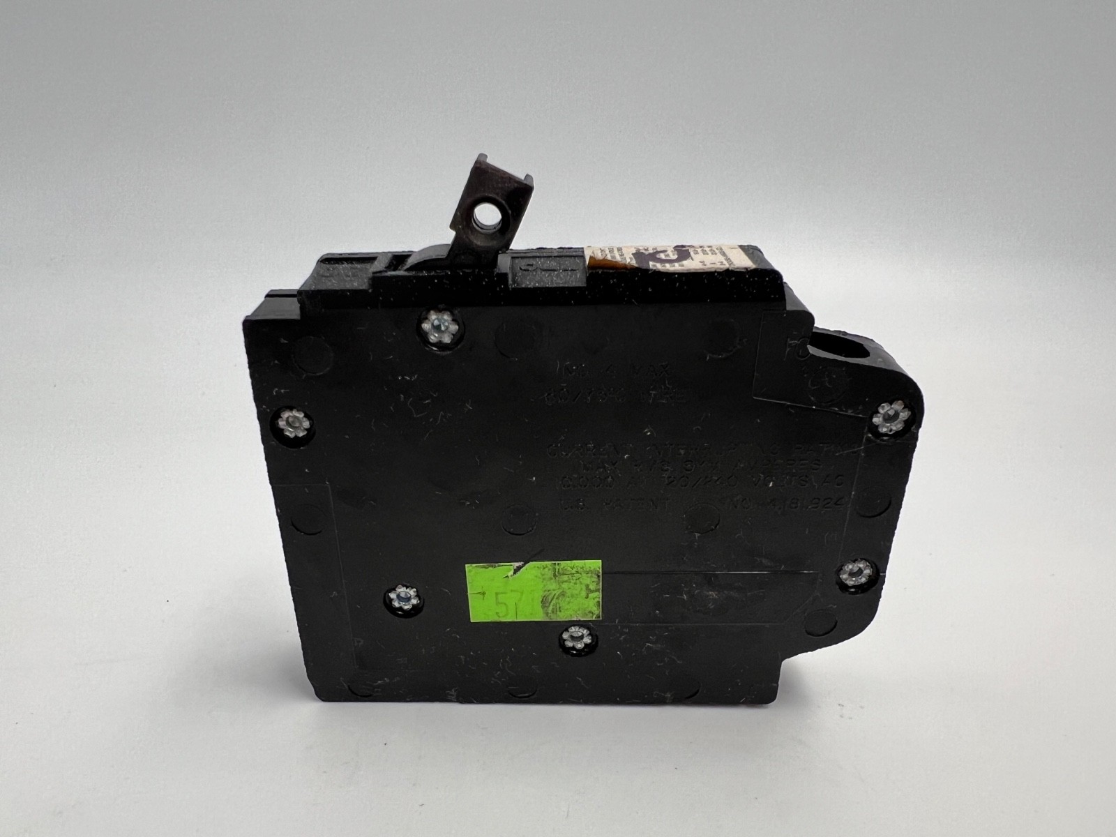 Crouse-Hinds MH115R 15Amp 120v Circuit Breaker Right Hook