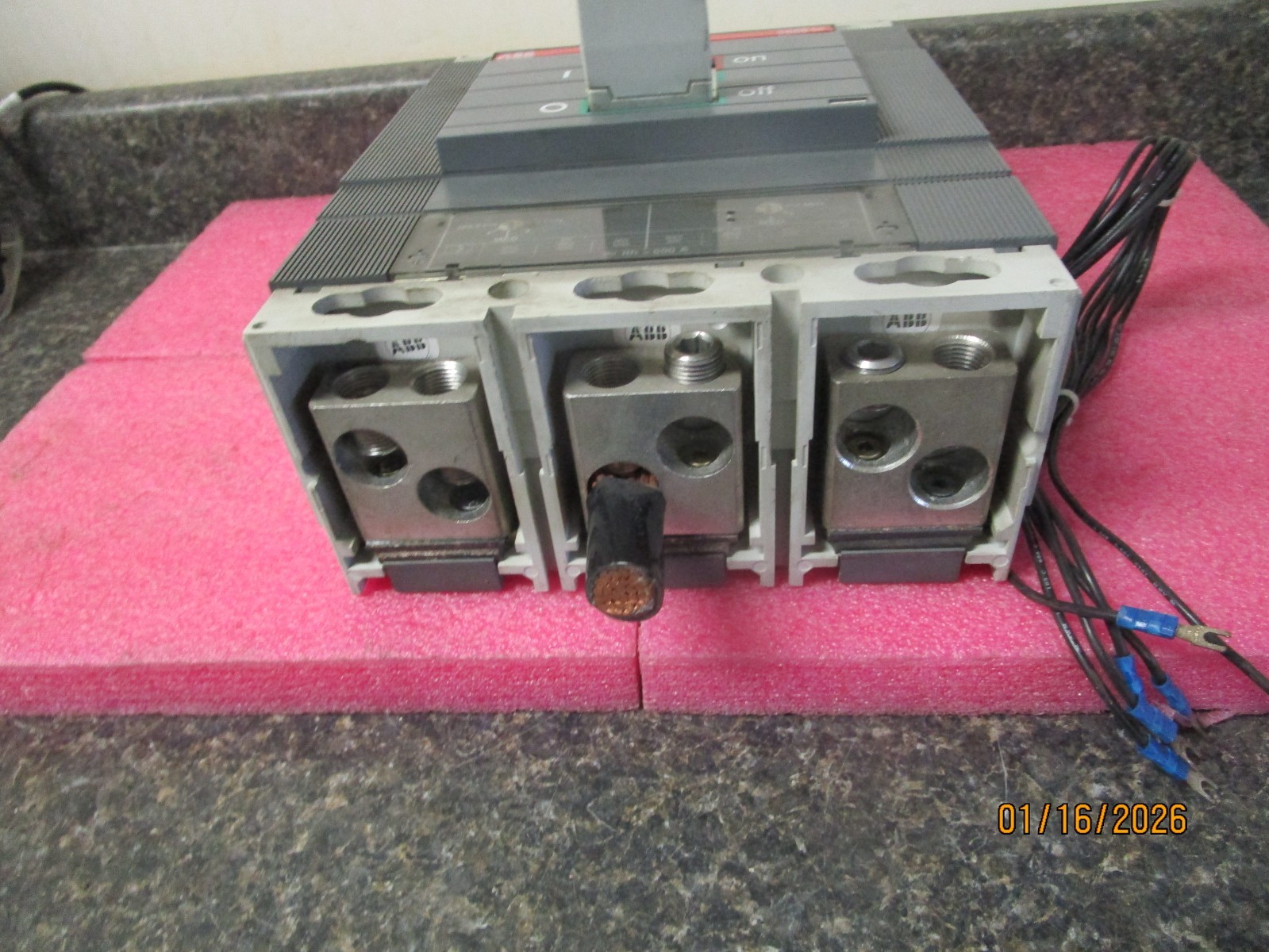 ABB SACE S6N 3P Circuit Breaker K6TH K6TH-2 K6TJ K6TJ-2 600VAC/VDC YF-7344