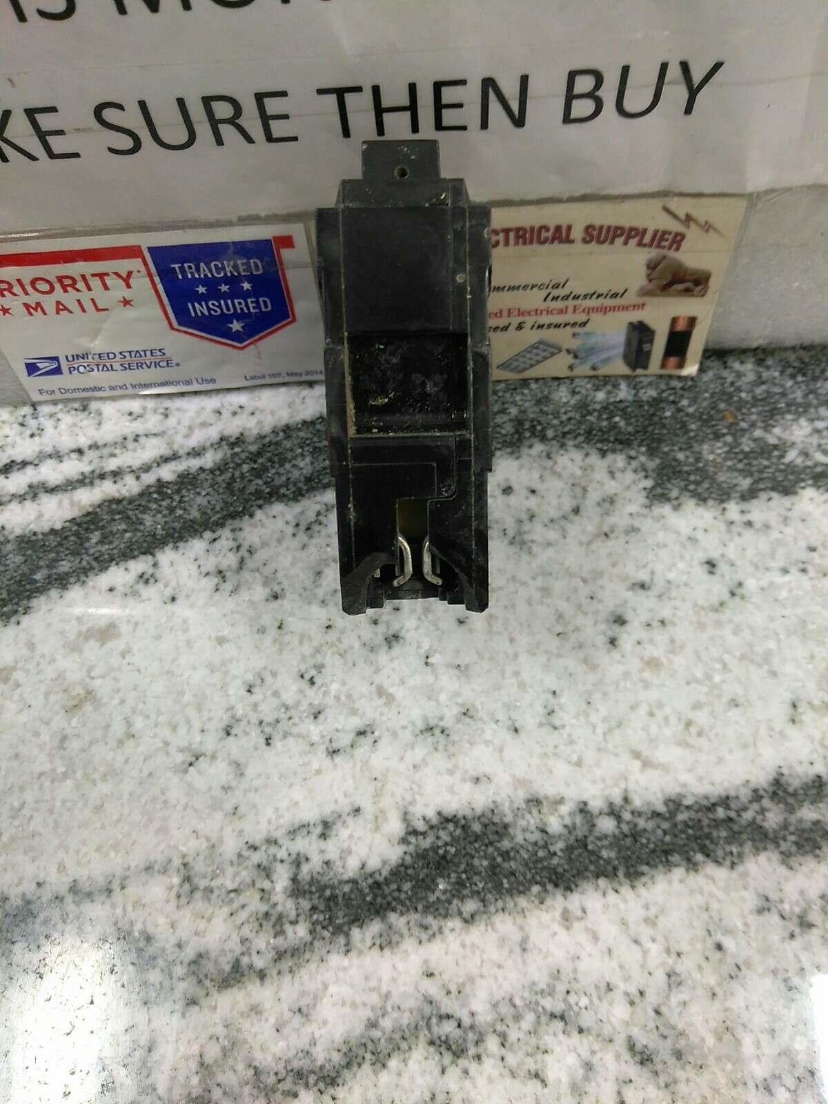GE TYPE TQL-AC 15AMP, 1 POLE, 120/240VAC GROVE CIRCUIT BREAKER / CHIPS (20CB3