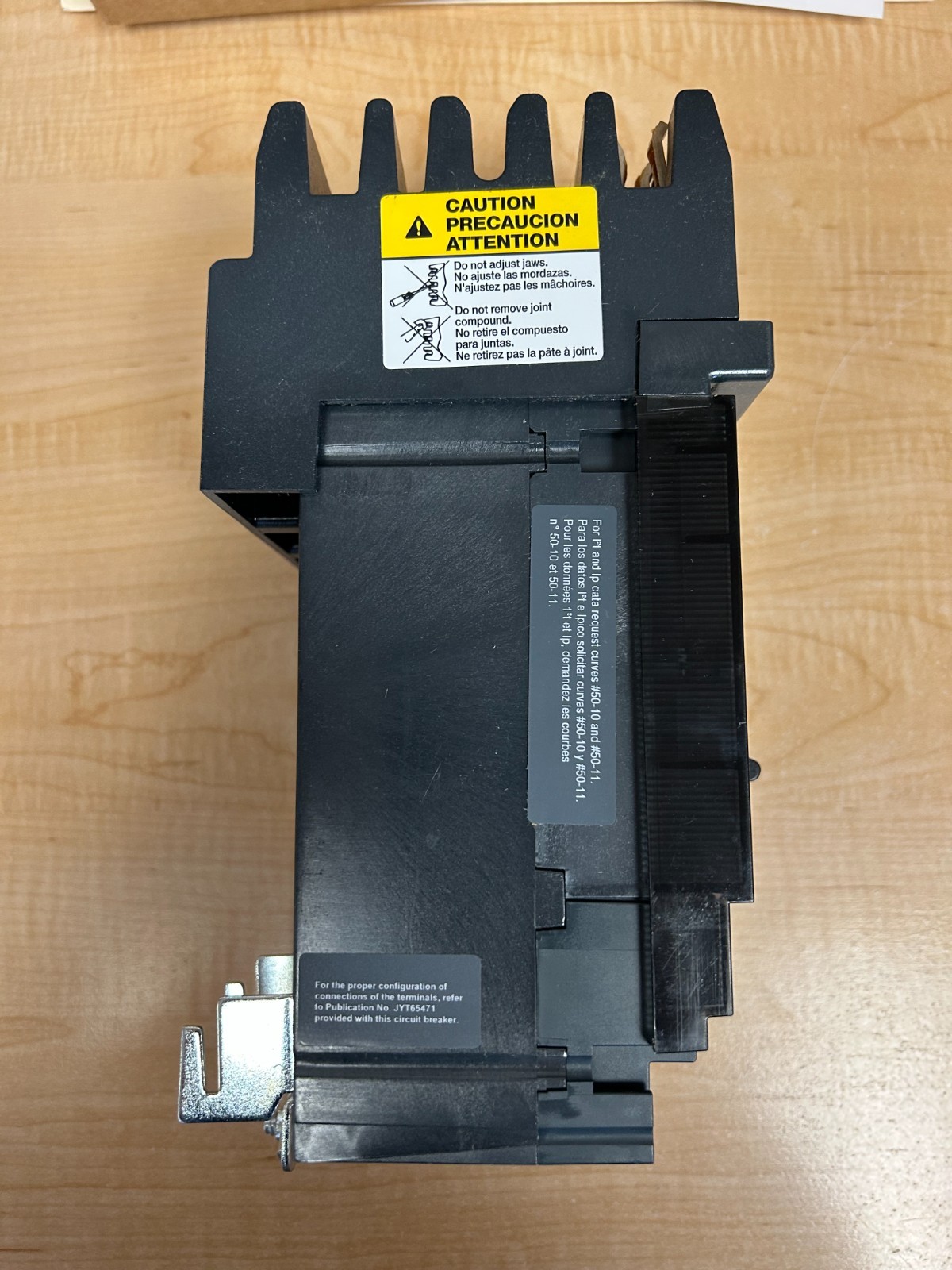 SQUARE D HJA36035 BREAKER 3POLE 35A 600V