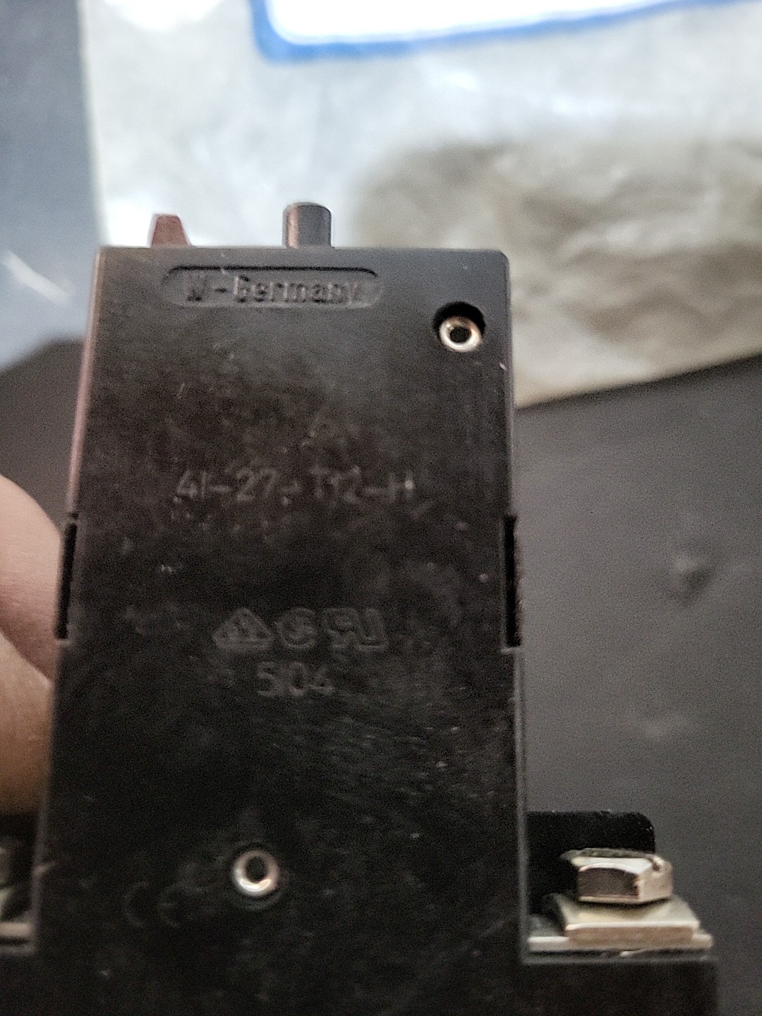 ETA 41 27-T12-H-6A THERMAL OVERCURRENT CIRCUIT BREAKER DC 28V
