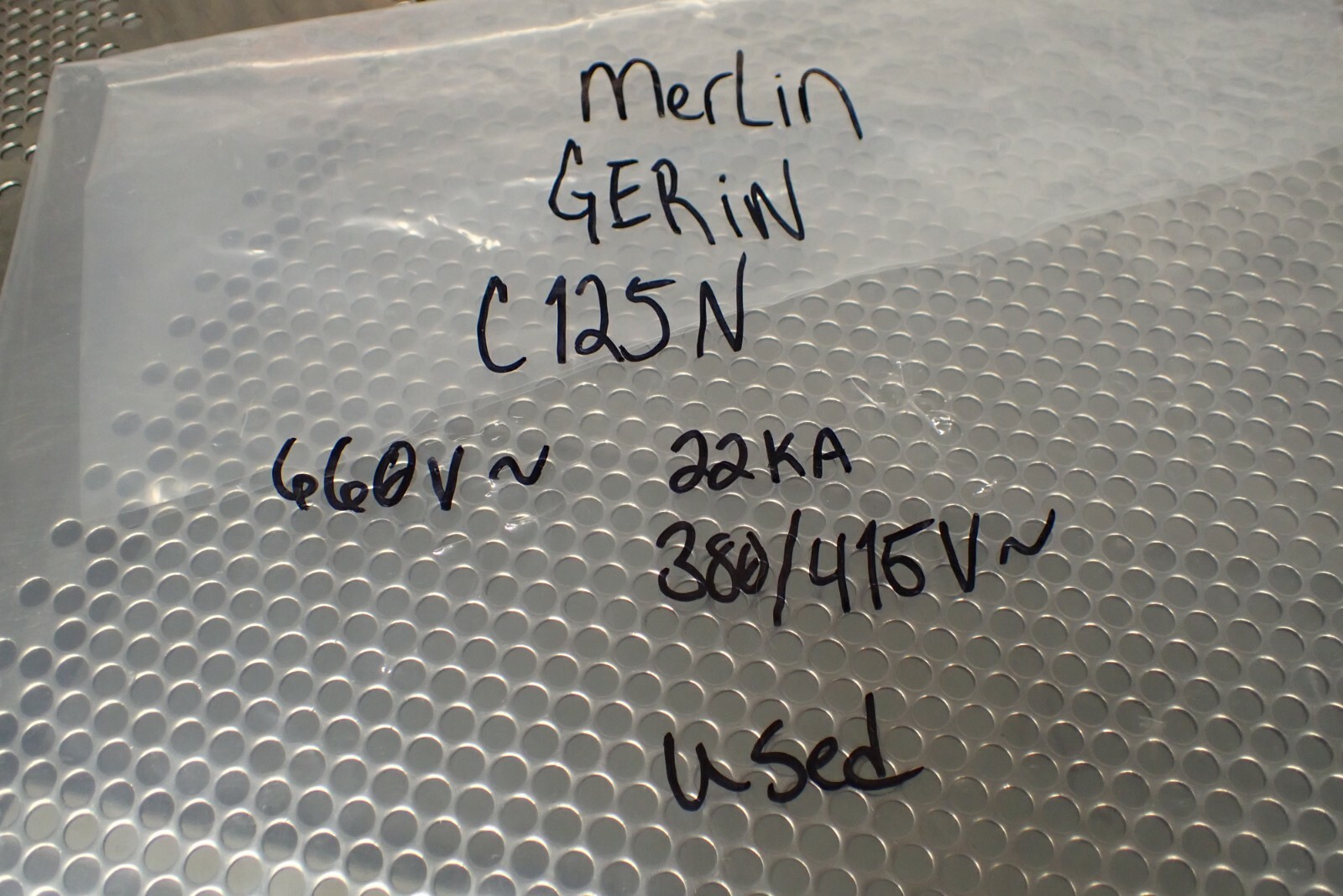 Merlin Gerin C125N Circuit Breaker 660V 22kA 380/415V 25kA 250V Used See Pics