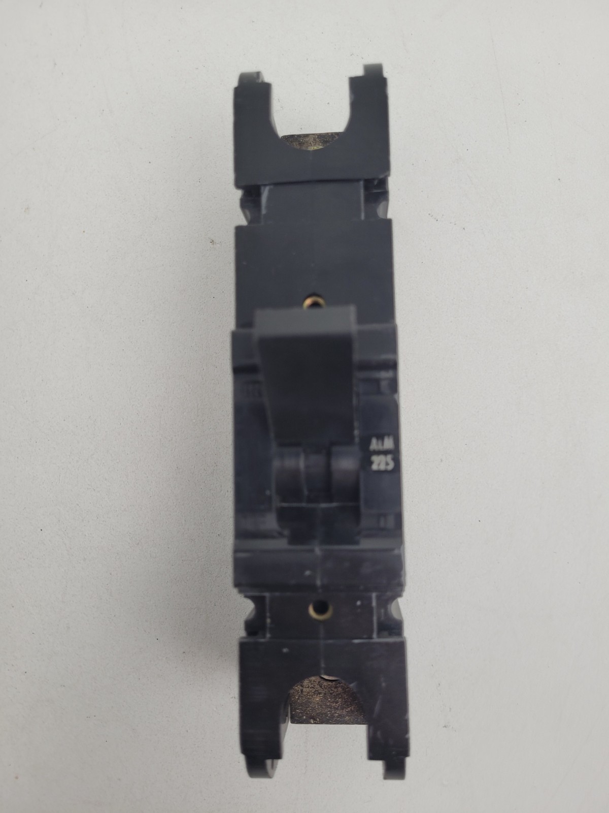 GJ1Z21 / KS22012L51 Heinemann 225 Amp 65VDC Circuit Breaker – Next Day Option