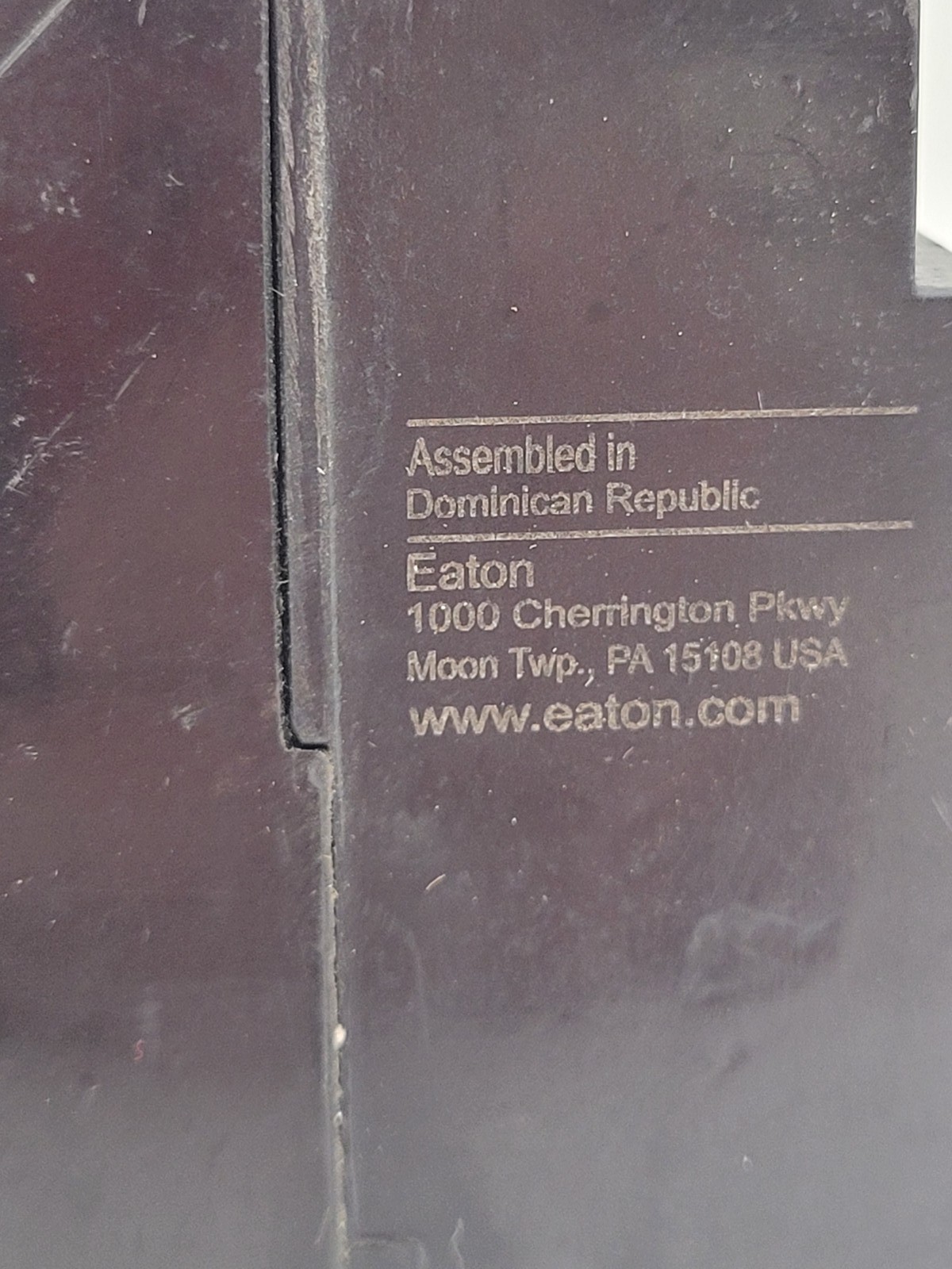 Eaton GHB3030 Bolt On Circuit Breaker 30 Amp 3P 480VAC 125/250 VDC GHB
