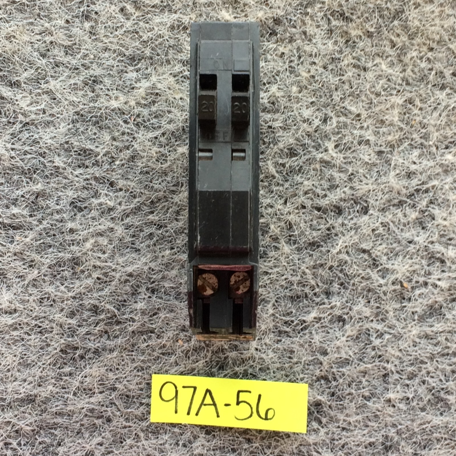 Square D QOT2020 1 Pole Mini 20 Amp Twin Tandem Dual Circuit Breaker With Hook