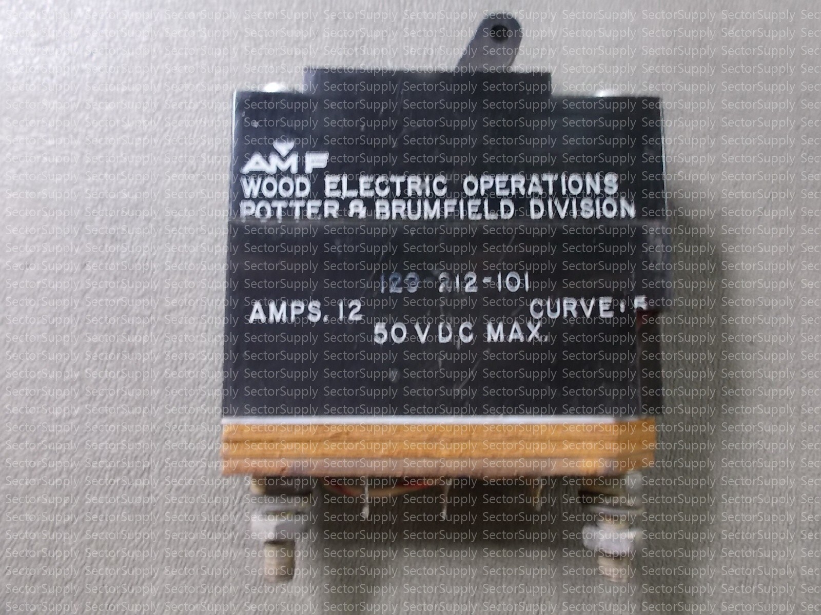 129-212-101 AMF WOOD ELECTRIC VINTAGE 12 AMP CIRCUIT BREAKER 50VDC