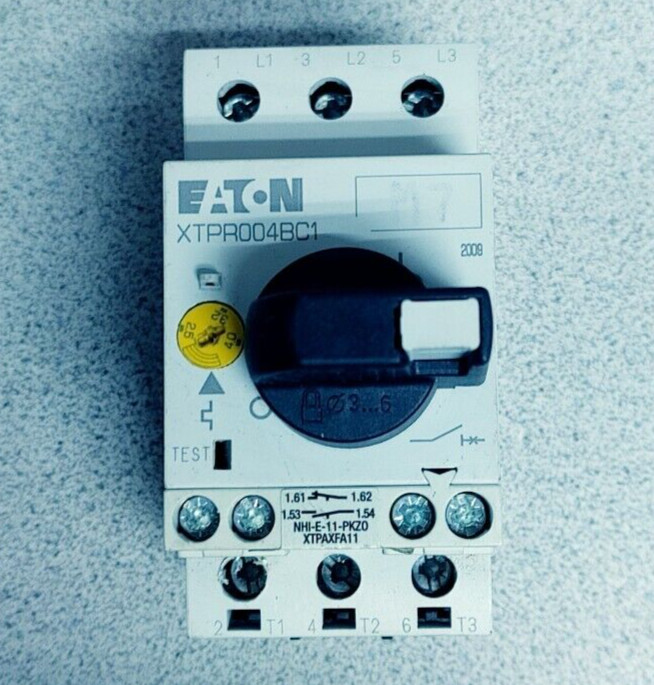 EATON PKZM0-4 XTPR004BC1 MANUAL MOTOR STARTER 2.5-4A 3HP QUANTITY!! WOW!!