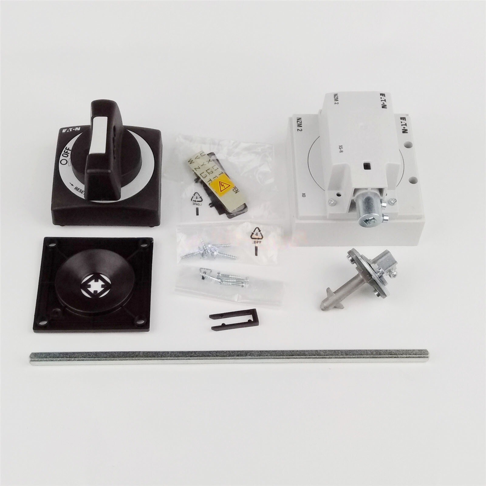 NZM2-XS-R 1PCS NEW MOELLER EATON NZM2-XS-R NZM2XSR NZM2-XS-R Fast ship NZM2-XS-R