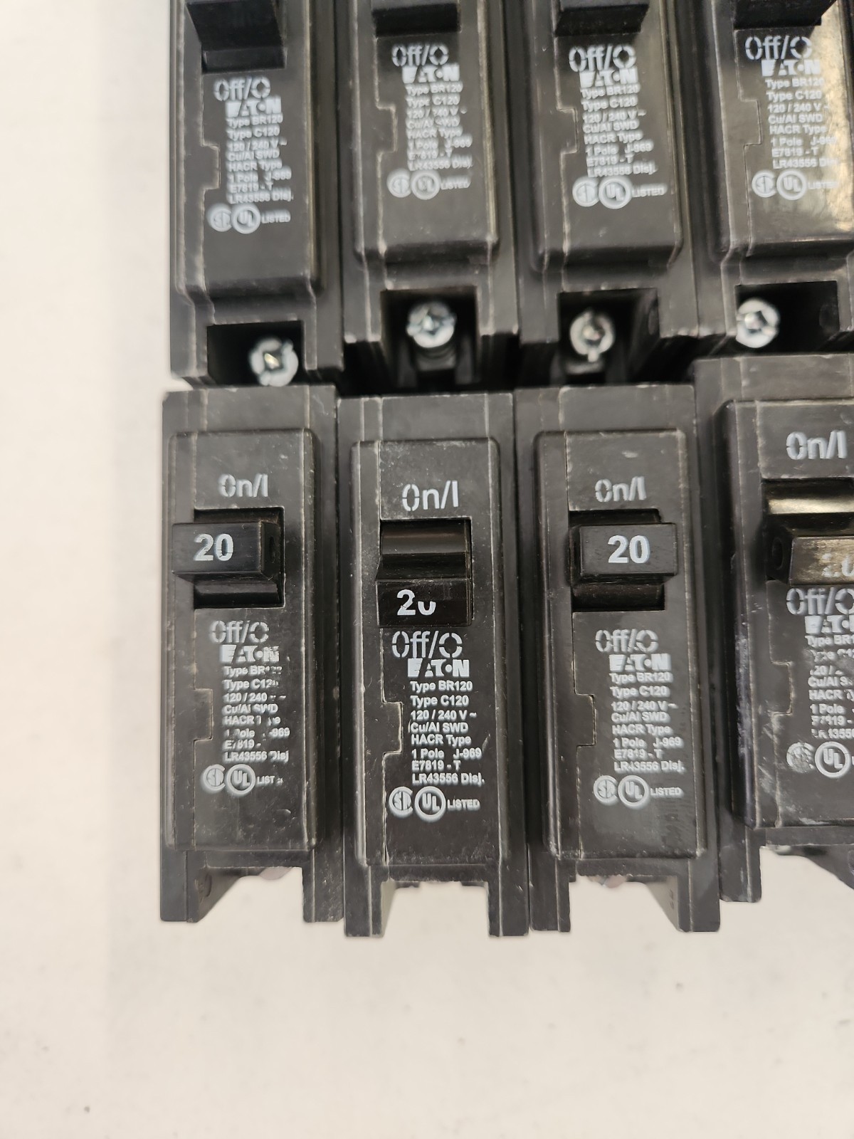 LOT OF 23 Eaton BR120 Circuit Breaker – Black READ DESCRIPTION