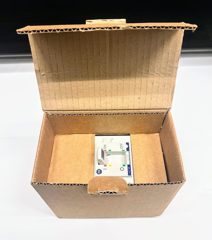 Allen-Bradley 140G-G2C3-C30 Circuit Breaker 30A 3-Pole 600V MCCB Bulletin 140G