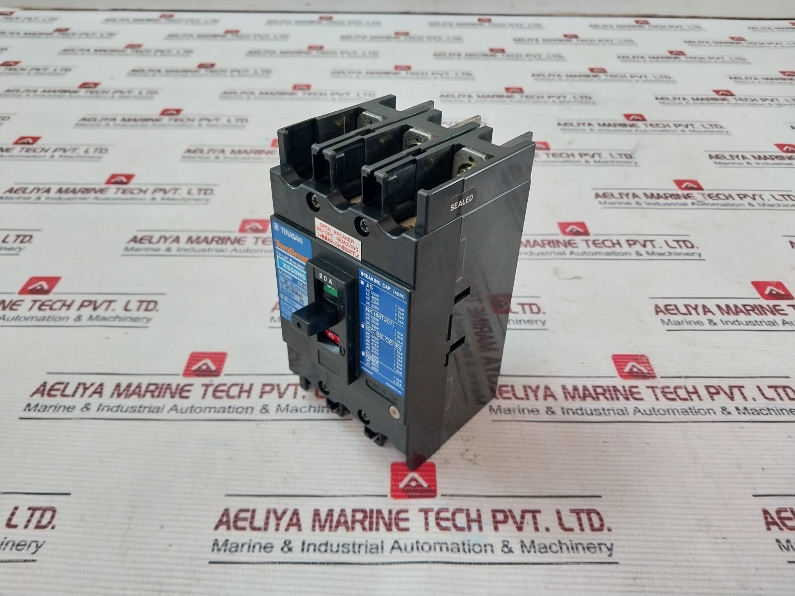 Terasaki XS50NS 3 Pole Circuit Breaker 20A AC600V DC250V