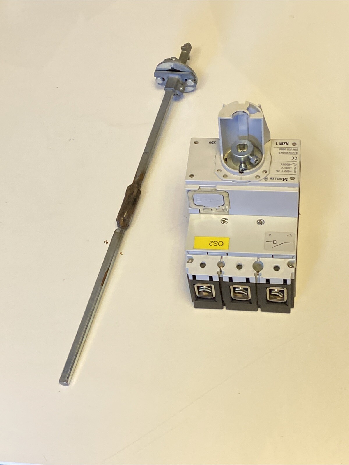 Eaton Moeller NZM1 XDV 125A Circuit Breaker Compact Circuit Breaker – Used