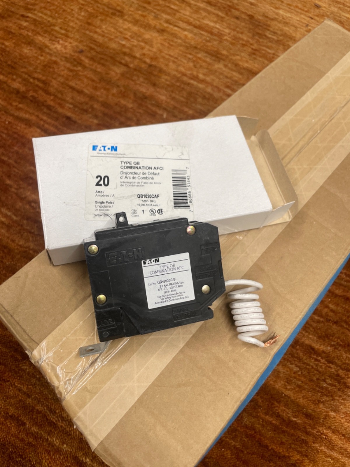 EATON Type QB Combination AFCI QB1020CAF, 20 A, 120 V, Bolt on