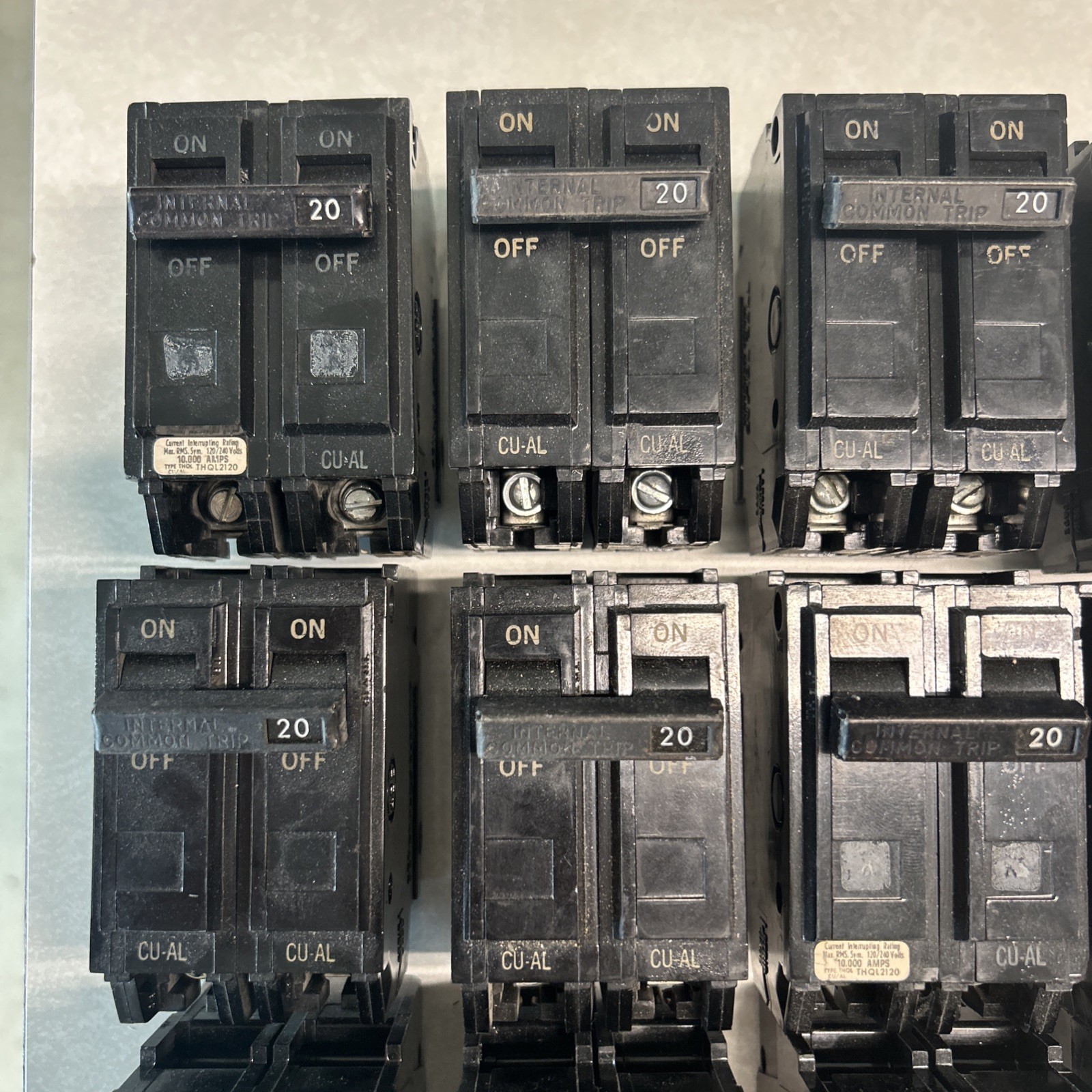 GE 2 Pole 20 Amp THQL2120 CU-AL TQL-AC 40C Circuit Breaker Lot of 15