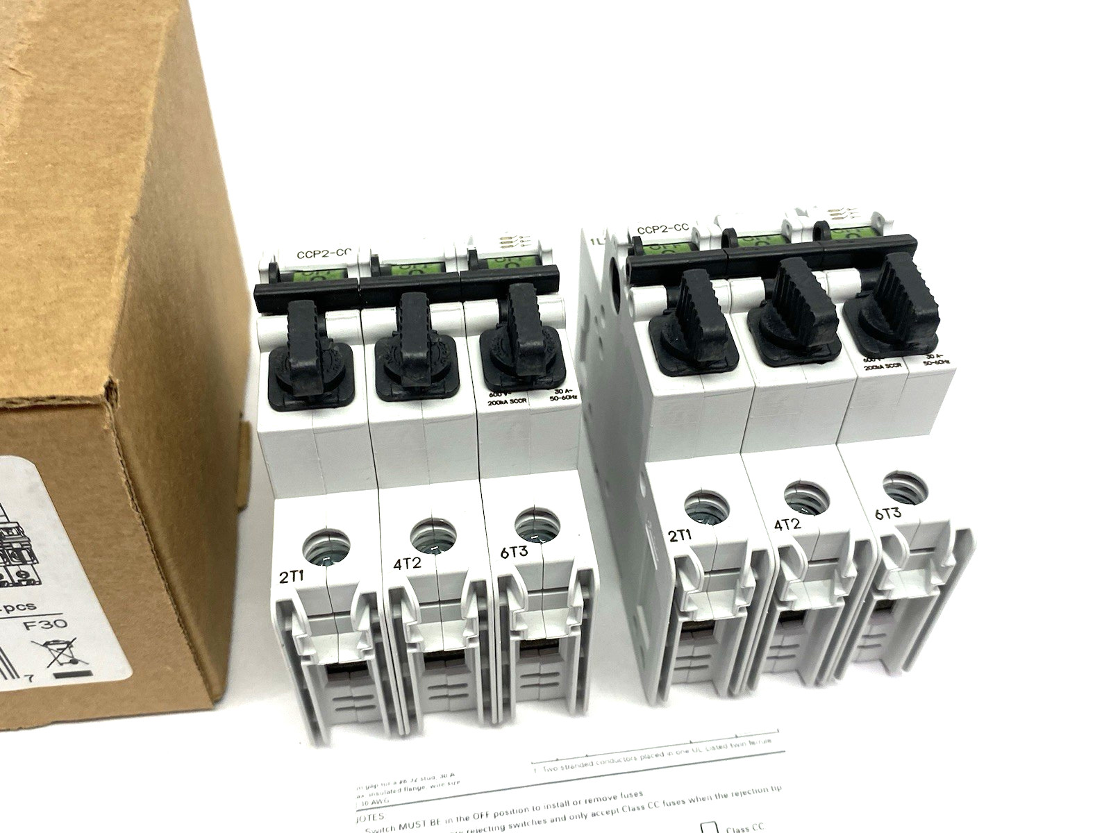 Eaton Bussmann CCP2-3-30CC Fusible Disconnect 3-Pole, Open Type Switch BOX OF 2