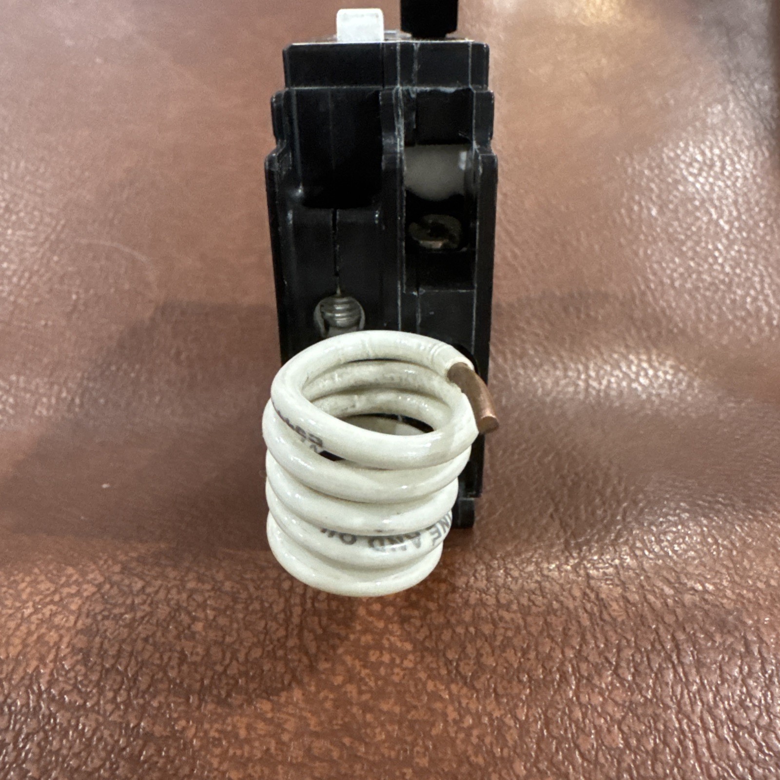 Siemens QPF120 20 Amp 1 Pole 120V Type QPF GFCI Plug In Circuit Breaker 1P 20A