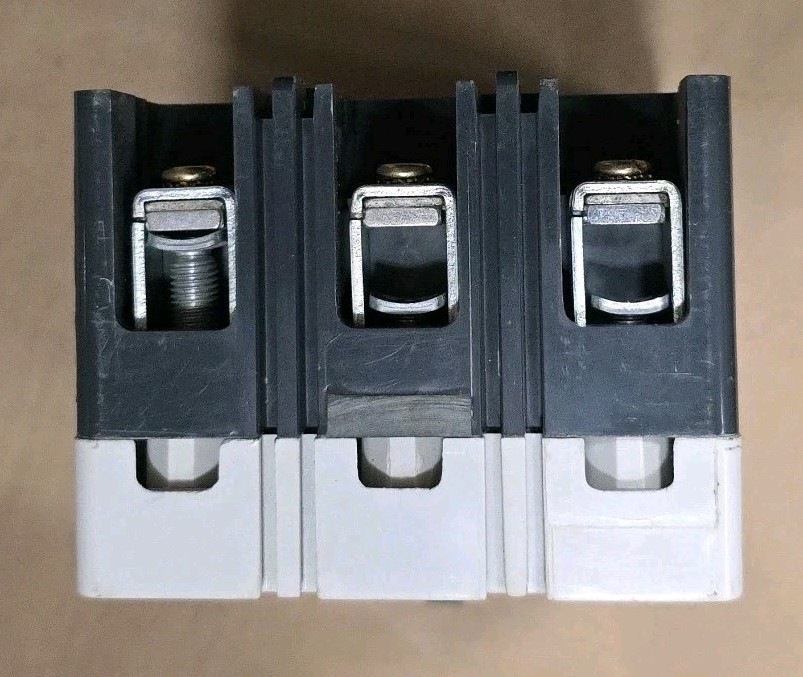 Eaton Westinghouse HMCPS HMCPS030H1C 3 Pole 30 Amp 600v Circuit Breaker