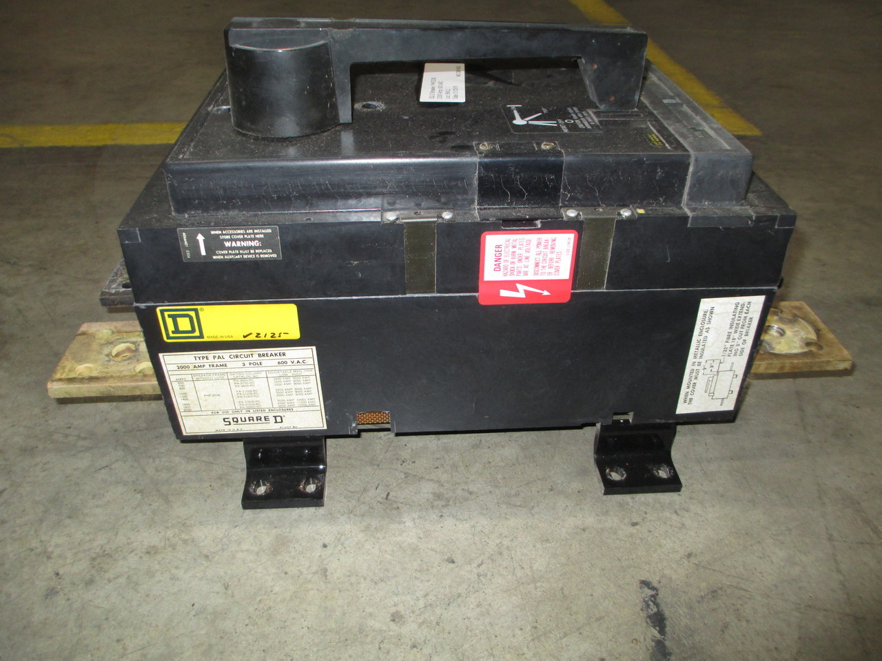 Sq D PHF2036 2000A Frame 800A Rated 3P 600V Circuit Breaker MO/FM Used E-Ok