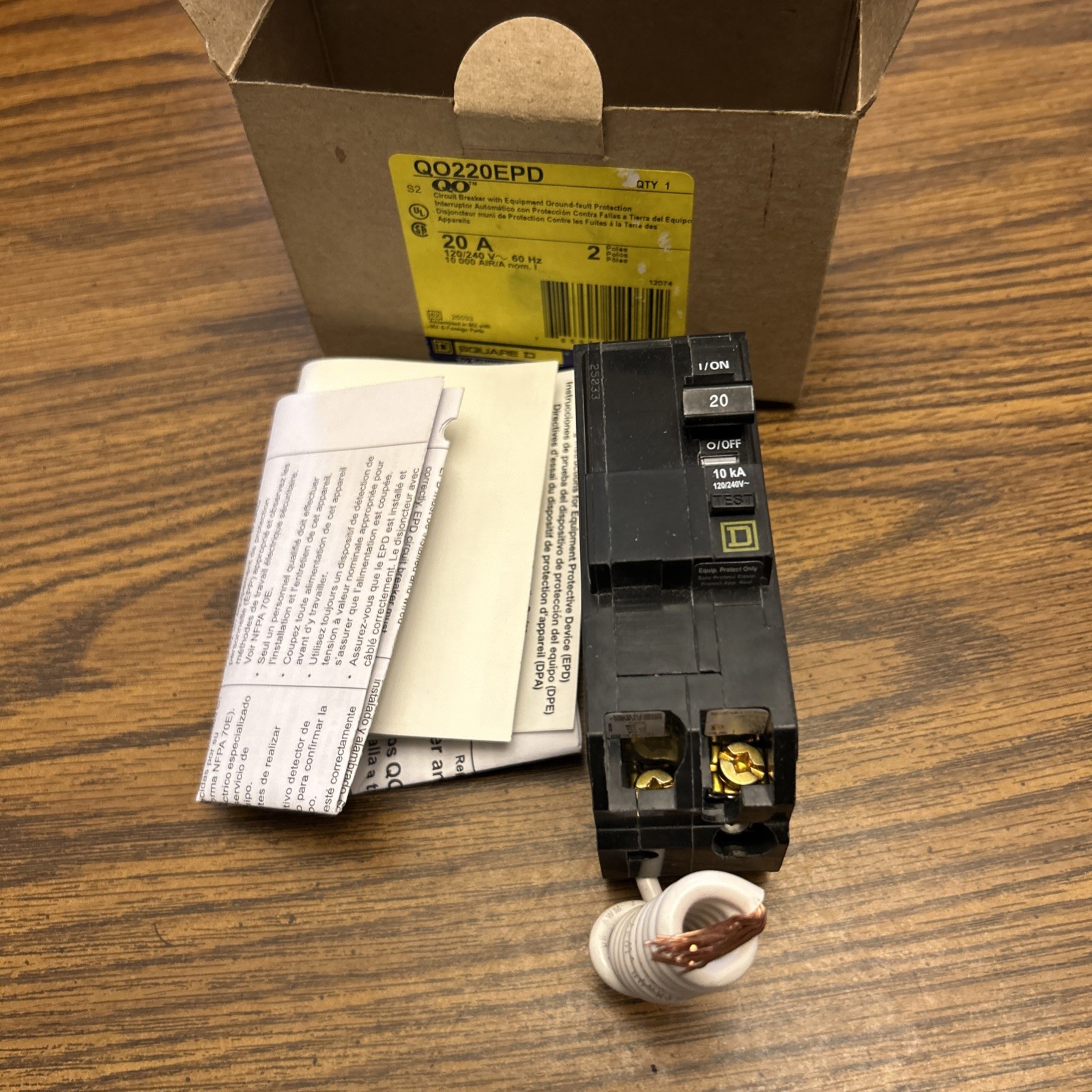SQUARE D QO220EPD 20A 2 Poles equipment protection circuit breaker