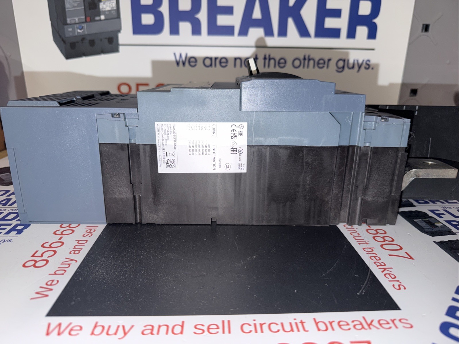 NEW TAKE OUT SIEMENS 400 AMP 3 POLE 3VA5340-5EC31-0AA0 600V + TM230 Trip Unit