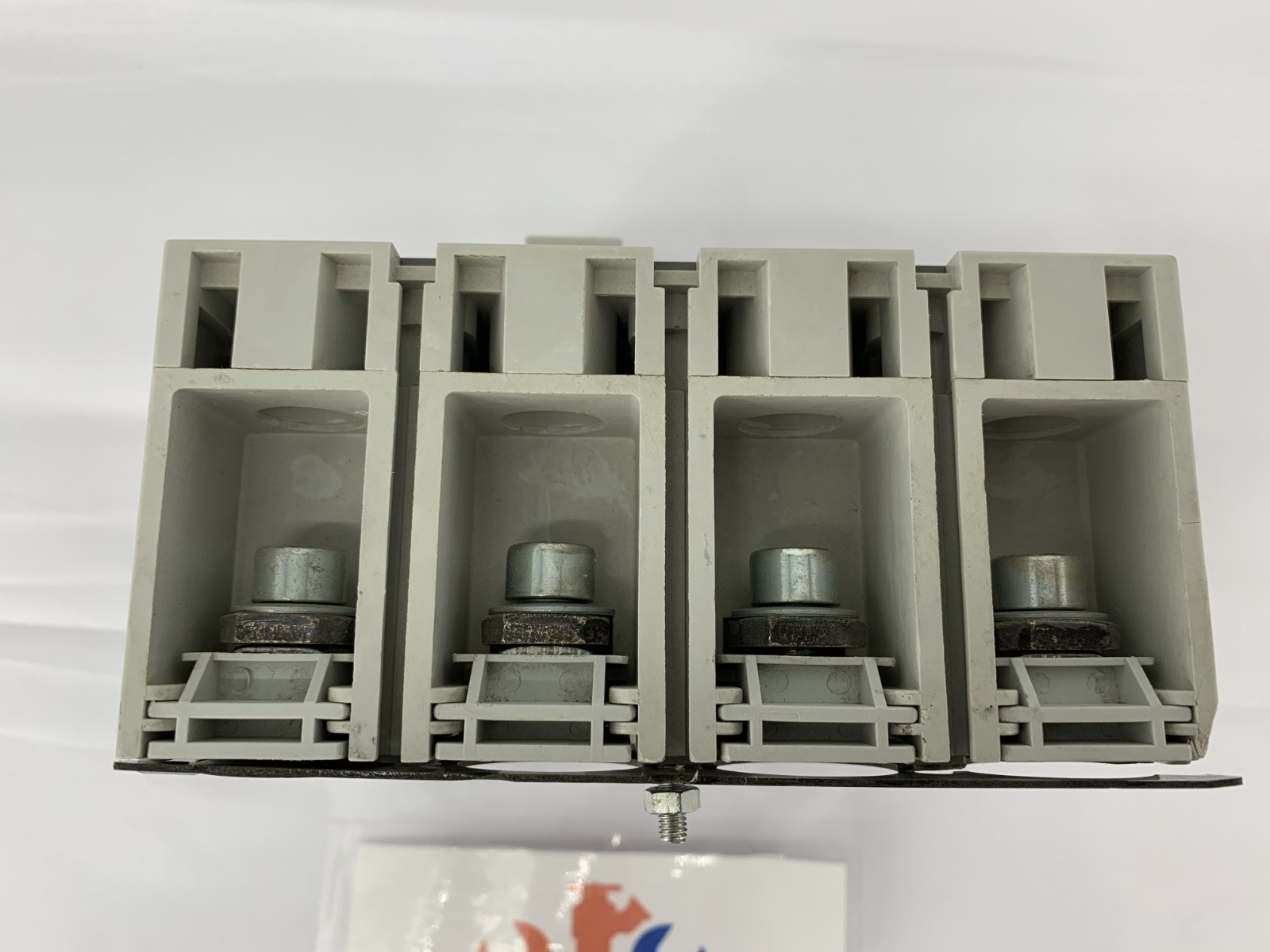 ABB SACE Tmax T3N T3N200TW 200A 4P 690VAC Molded Case Circuit Breaker