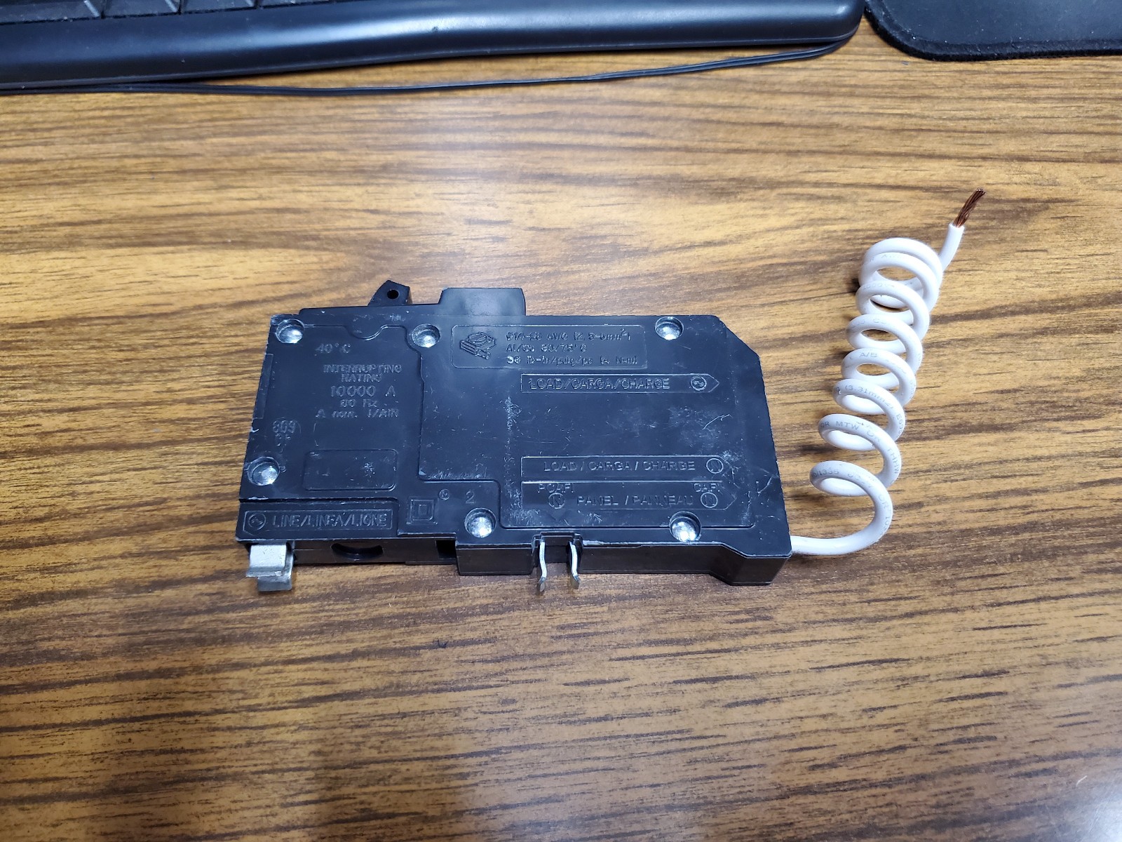 NEW TAKE OUT Square D QO120DF QO 20A Dual Arc Fault/Ground Fault Breakers
