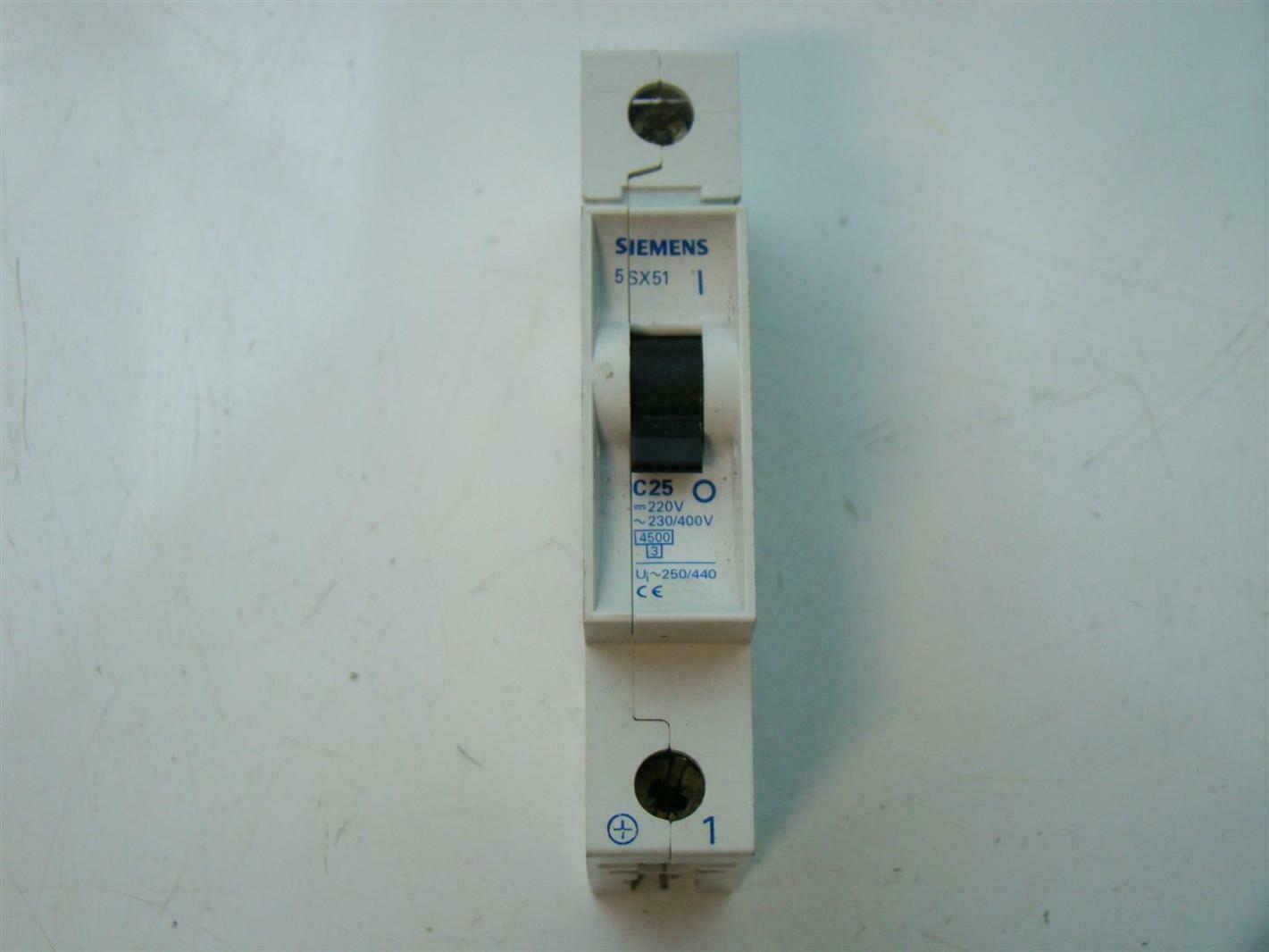 Siemens 25a Circuit Breaker Din Mount 230/440V 5SX21-C25