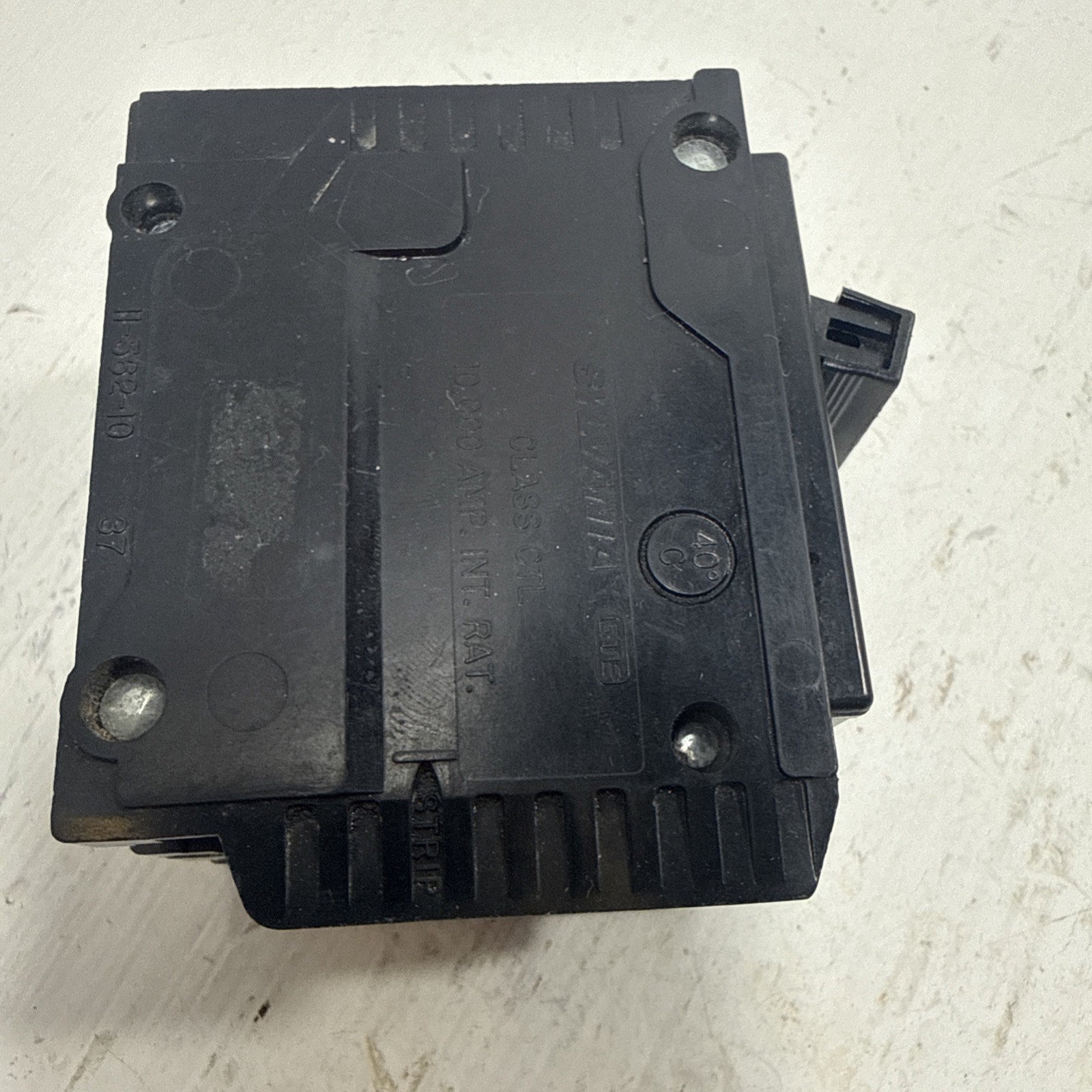 GTE Sylvania C250 50 Amp 2 Pole Circuit Breaker Type C 120/240V 50A 2P Plug In