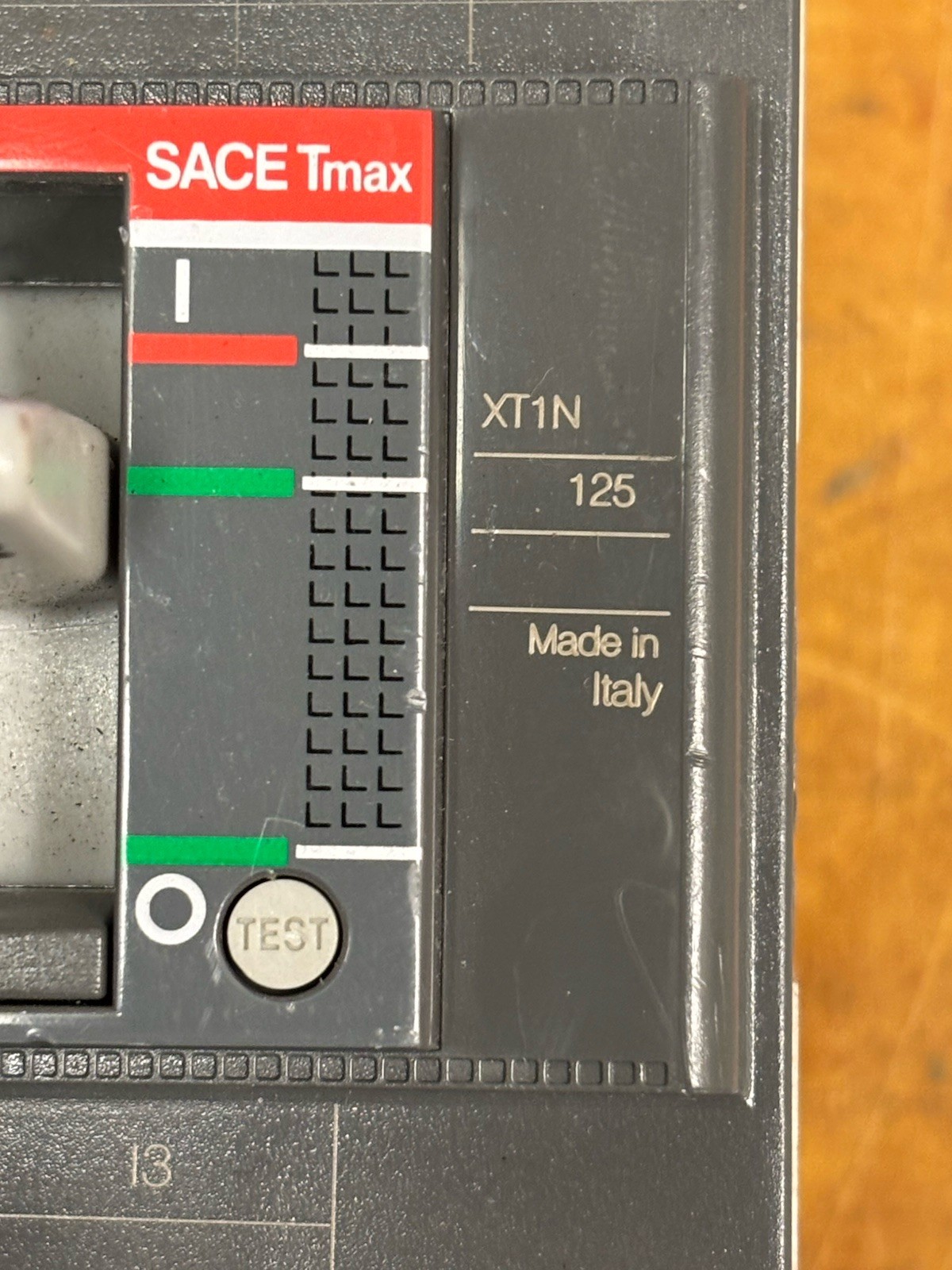 Lot of 2 ABB SACE Tmax XT1N 125, 3 Pole 50 Amp Circuit Breakers Ue=600VAC-500VDC