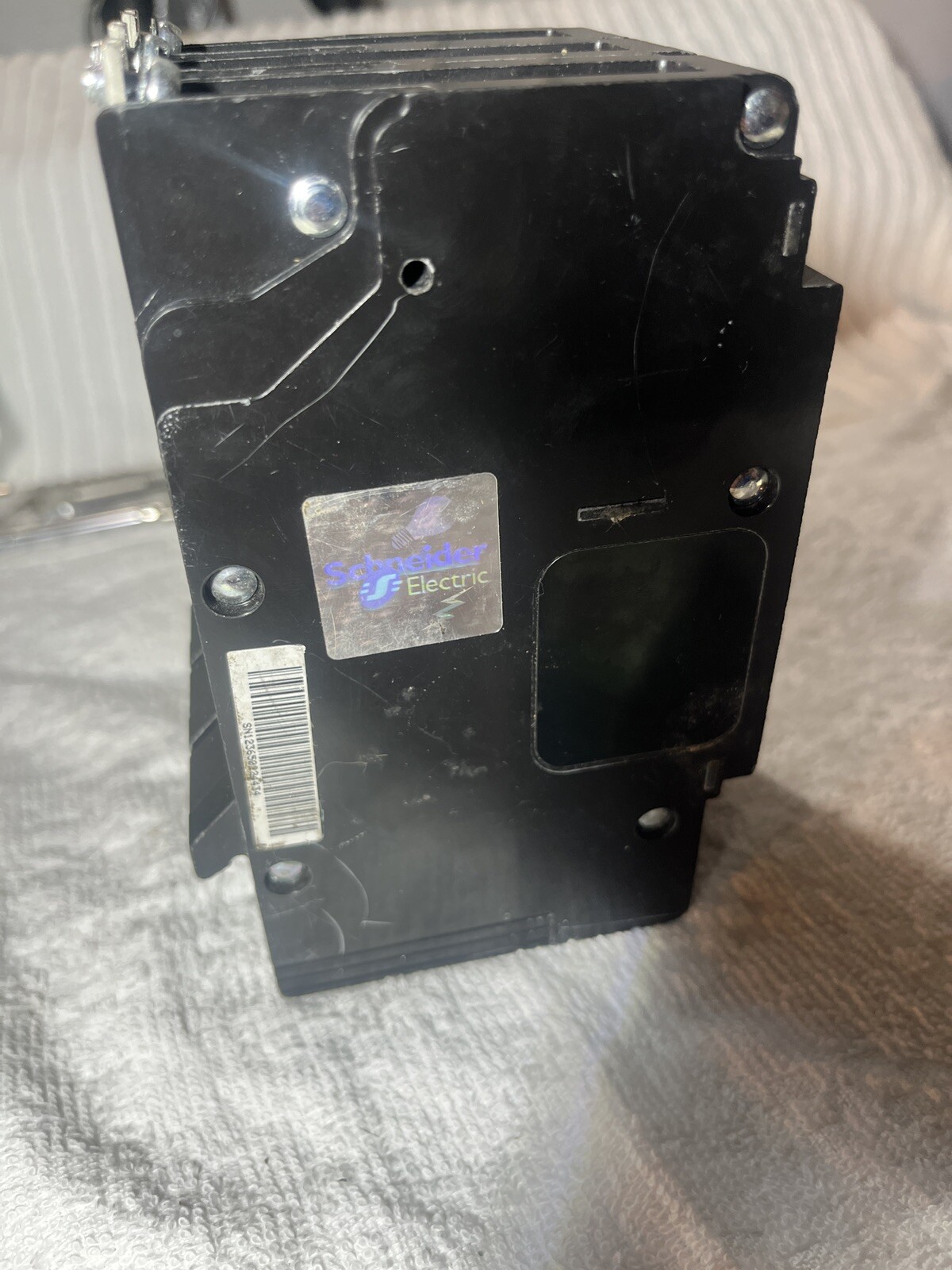 Square D EDB34025 Circuit Breaker