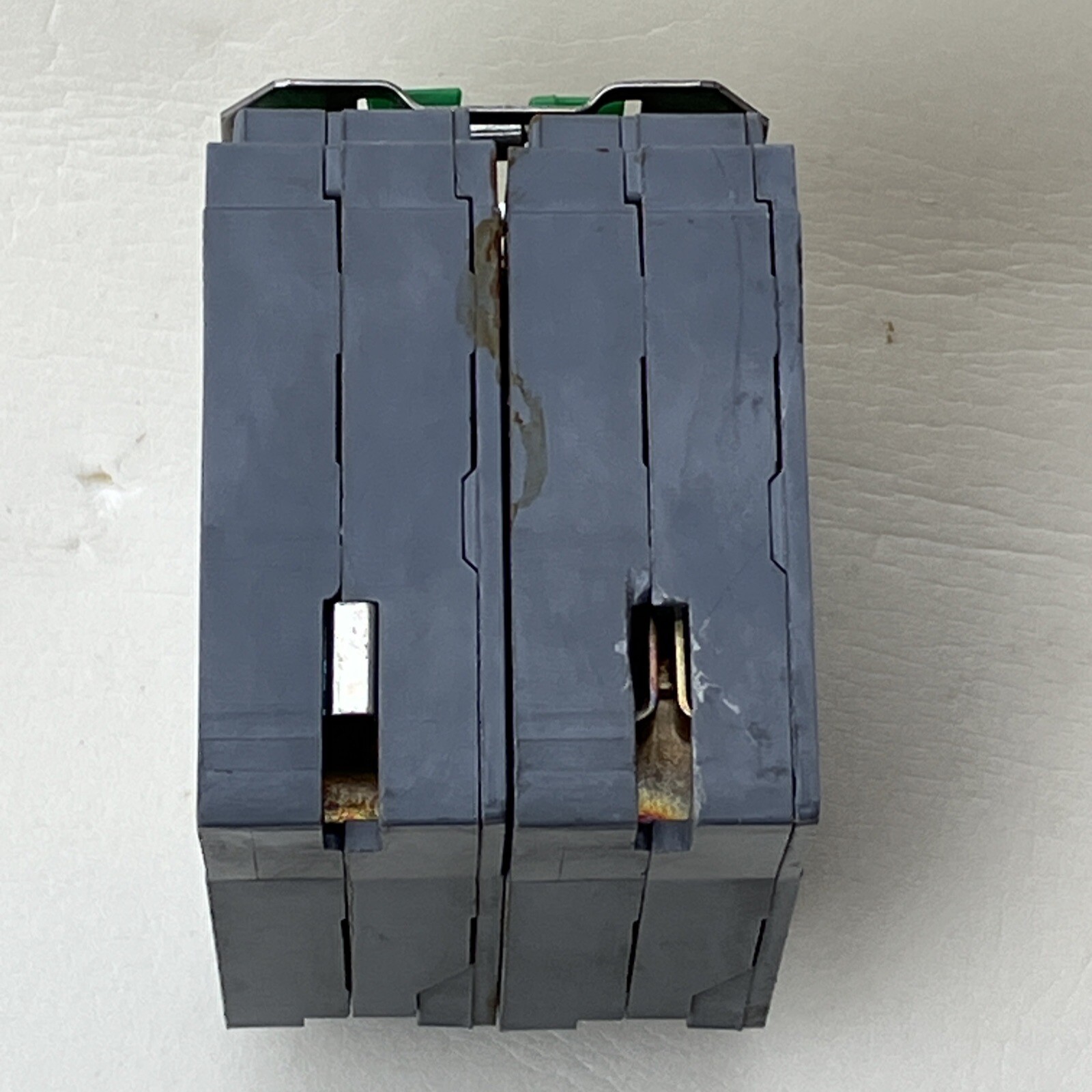 Bryant HBQ230-230 BQ230230 Old style 4-Pole BRD 22kA Quad Breaker Gray / Green