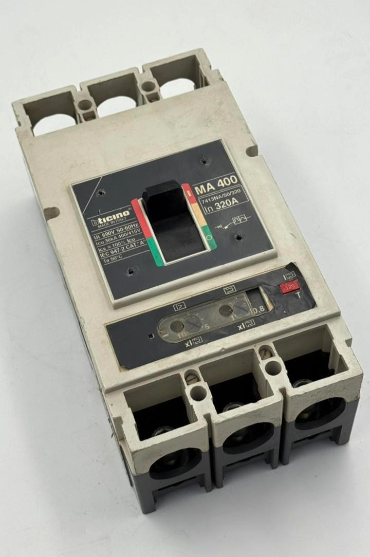 Bticino | MA400 | 320A | circuit breaker (MCCB) | Made in Italy