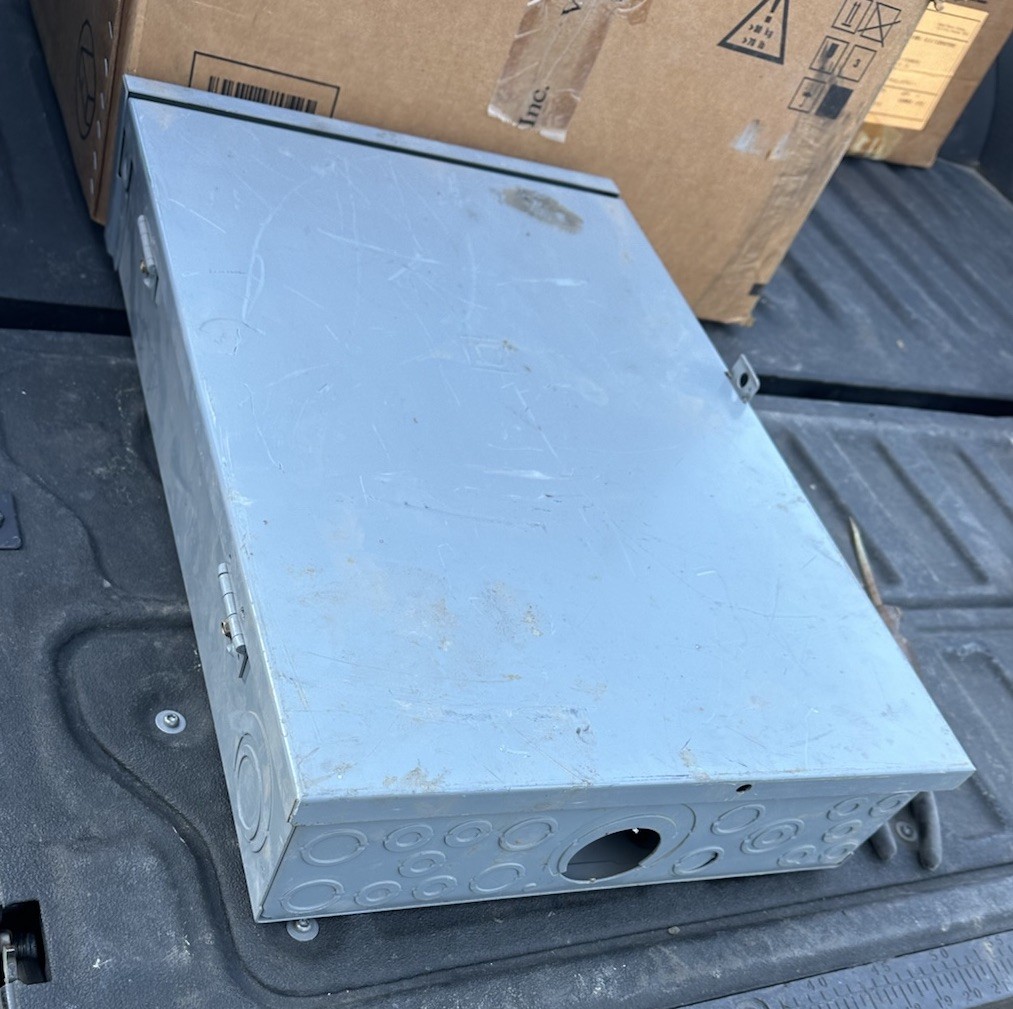 Square D QO112L125PGRB Load Center 12 Spaces 24 Circuit 125a Amp 1ph NEMA 3
