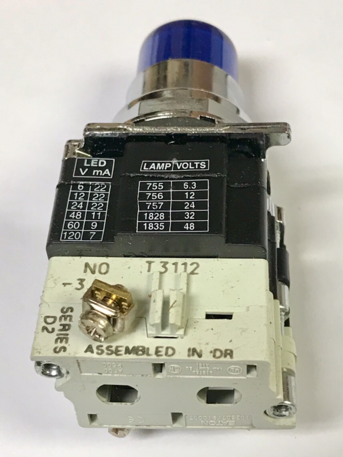 EATON 10250T397LLD24 53 BLUE 24V LED Illuminated Pushbutton