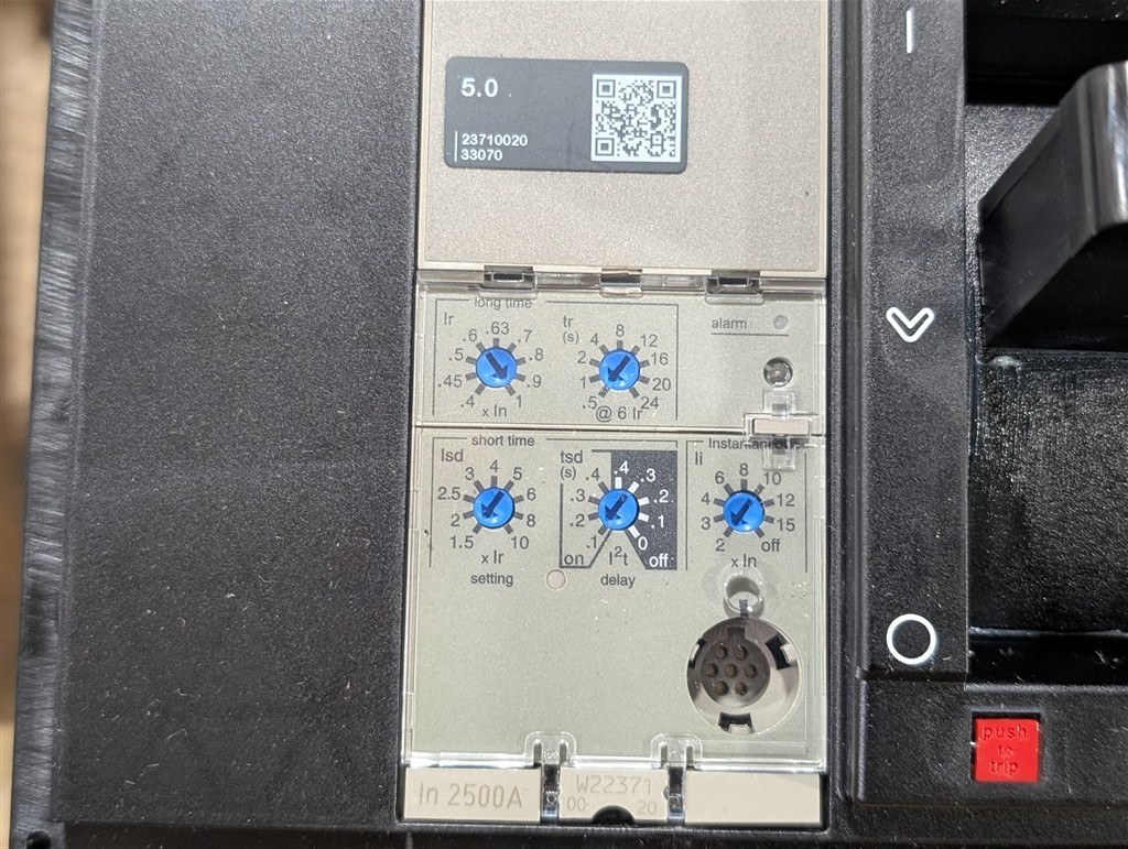 NEW 2500A Schneider RJF36250CU33AABSKJK PowerPact Bolt-On Circuit Breaker 600VAC
