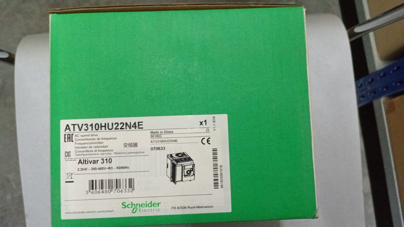 Schneider ATV310HU22N4E ATV310 -2,2 kW-400V 3phas – Made in China