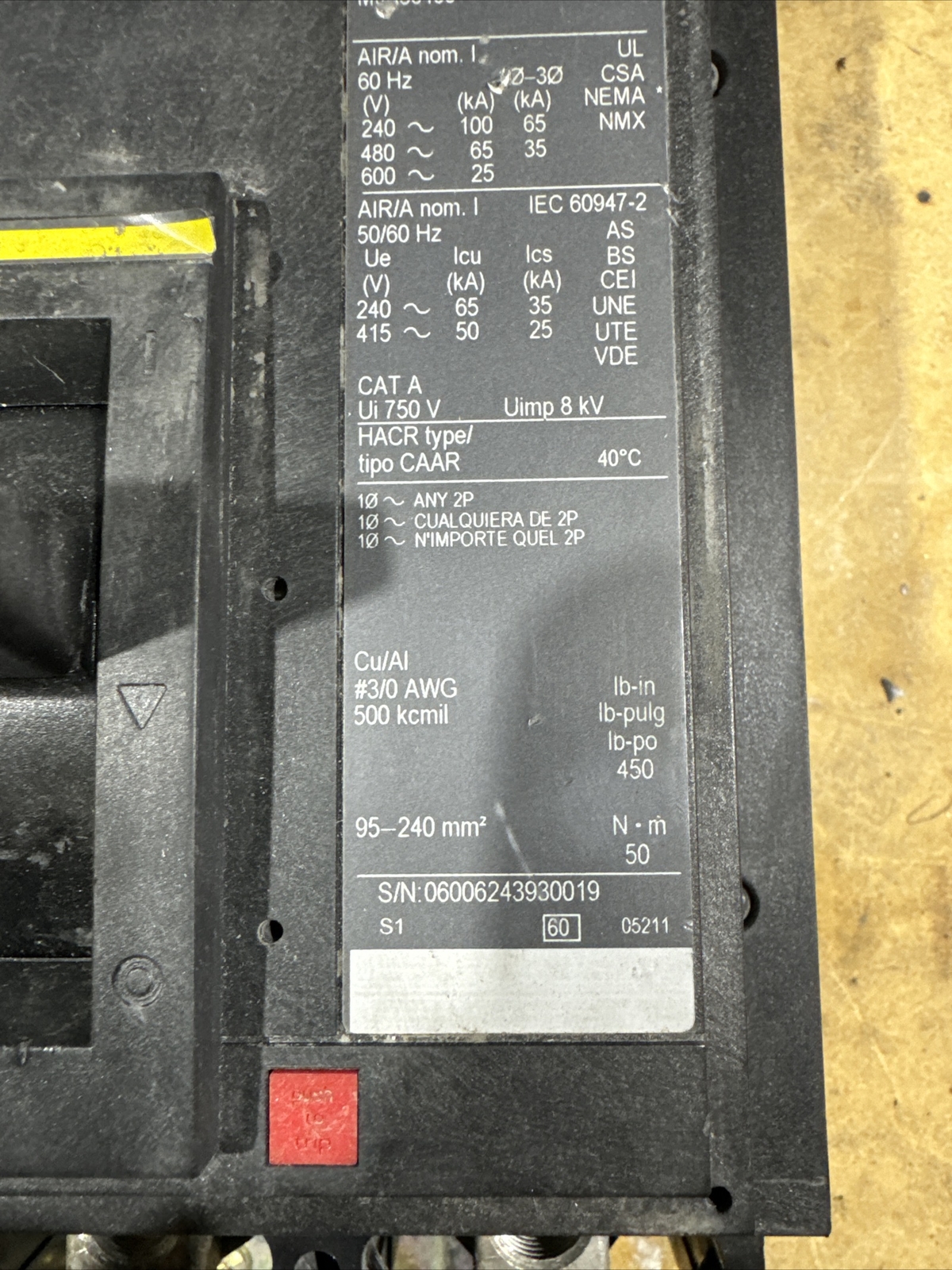 Square D PowerPact MJ400 MJL36400 Schneider Electric
