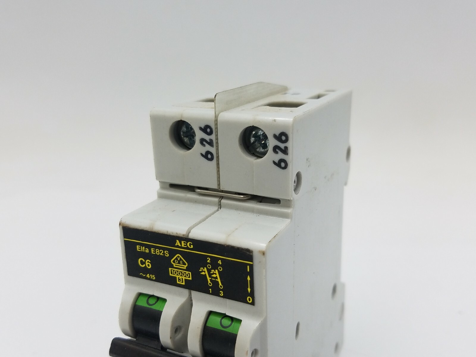 AEG Elfa E82S C6 Miniature Circuit Breaker 6A 2P 277/480V 6 Amp 2 Pole E82SC6