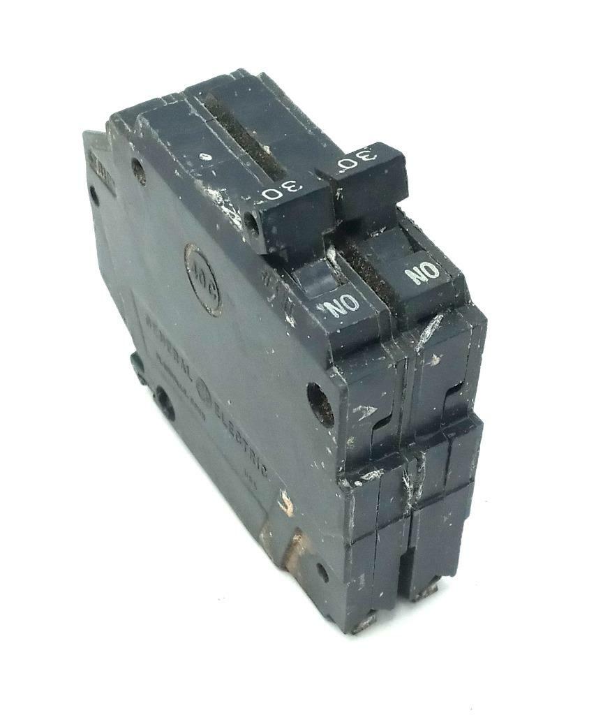 General Electric THQP230 2 Pole Circuit Breaker 30A 240VAC 1 Phase Plug-In Mount