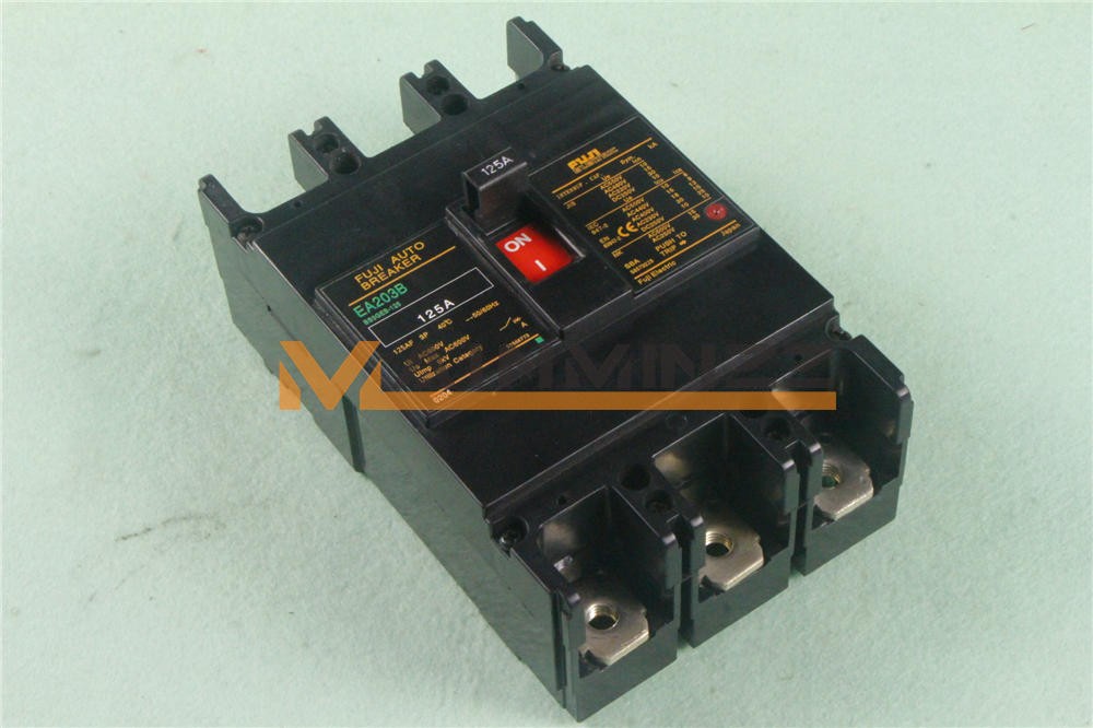 1PC Fuji New Electric 3P 125A EA203B Industrial Automation Auto Circuit Breaker