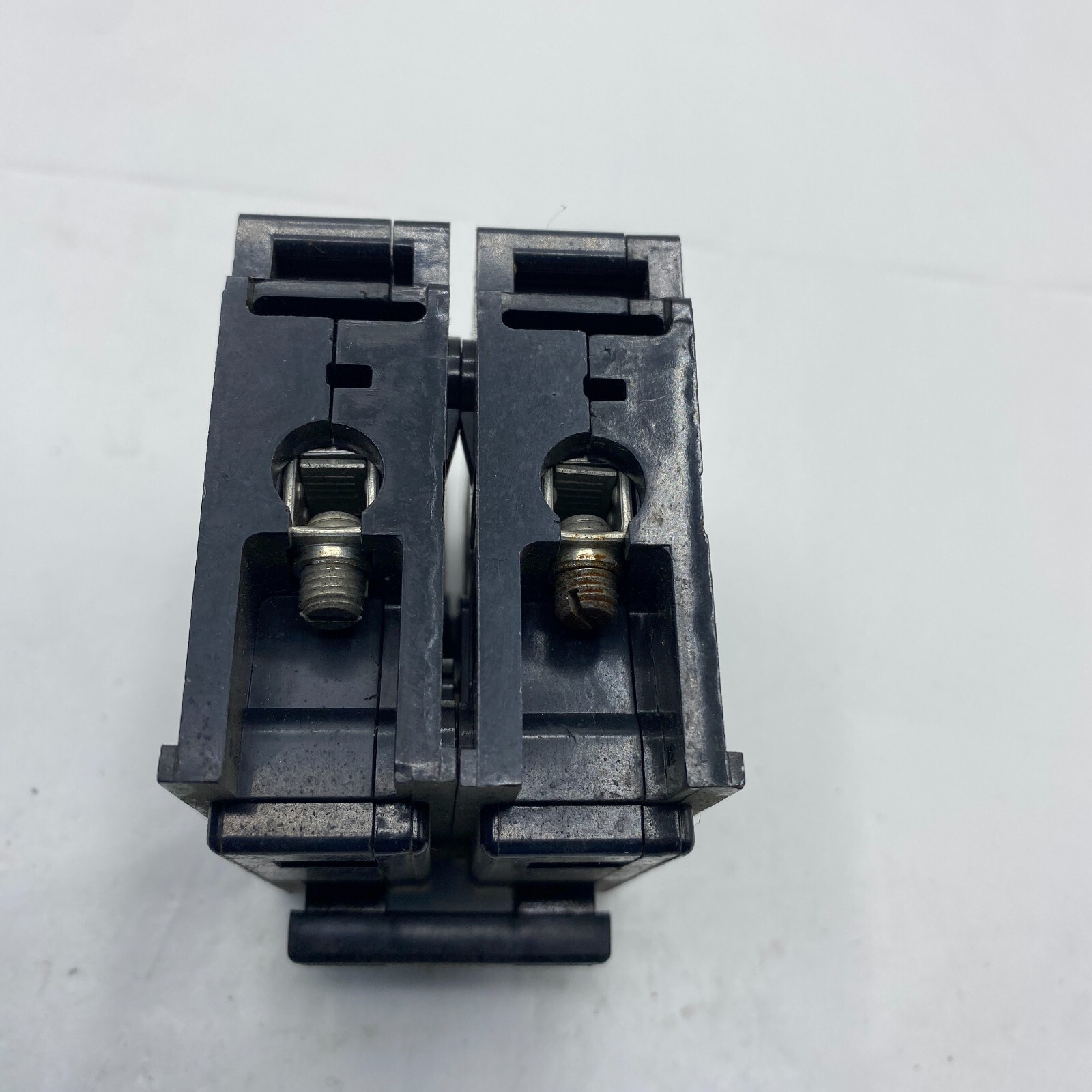 Cutler Hammer Type BA M-1640 15 Amp 2-Pole Circuit Breaker 120/240VAC ✅