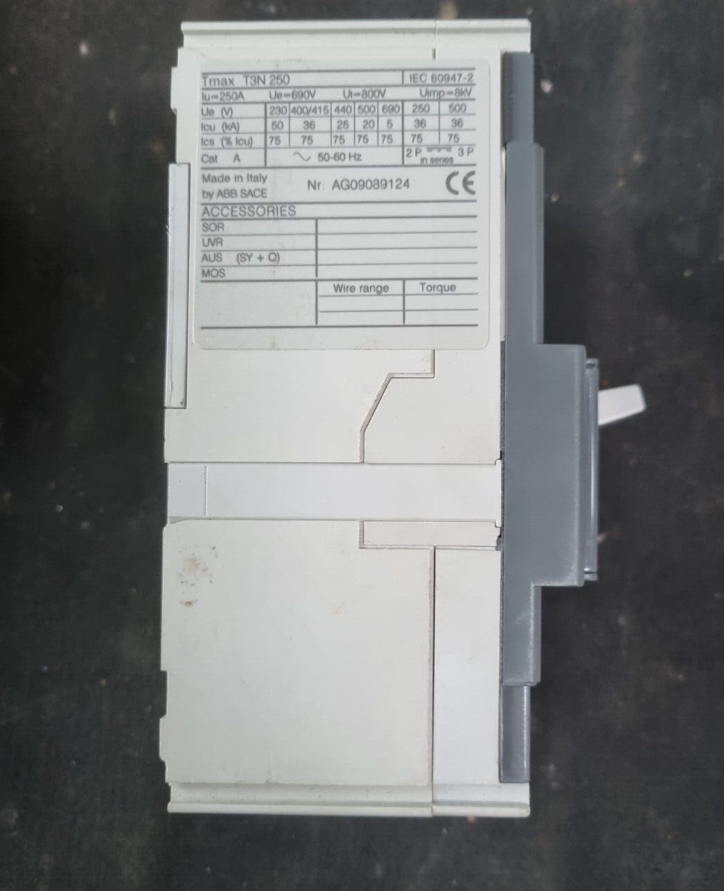 ABB TMAX T3N250 CIRCUIT BREAKER (R1S6.5)