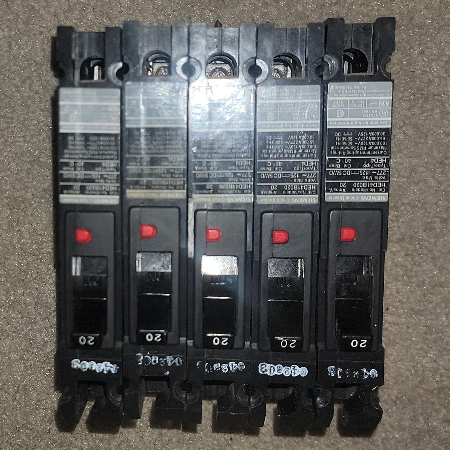 UNTESTED!!! 5 Siemens HED41B020 20A 277V 1-Pole Bolt-On Circuit Breaker SWD
